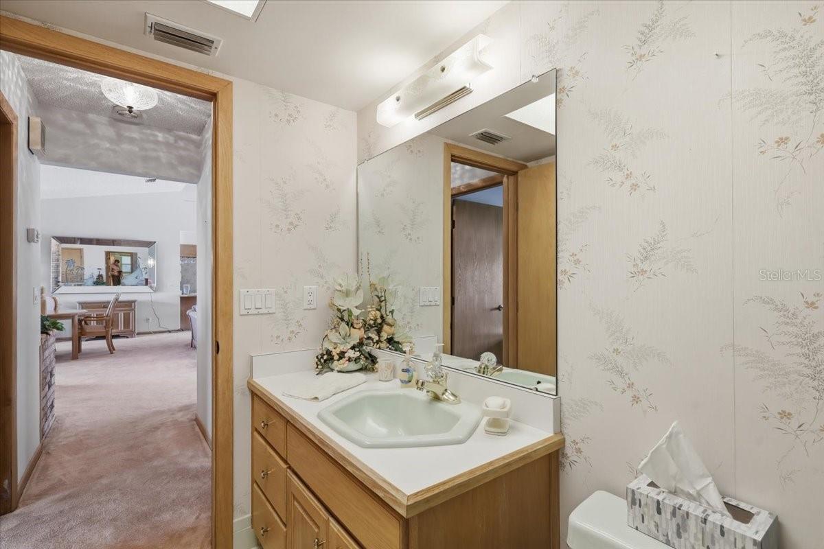 Image 15 of 60 For 23 Christopher Court