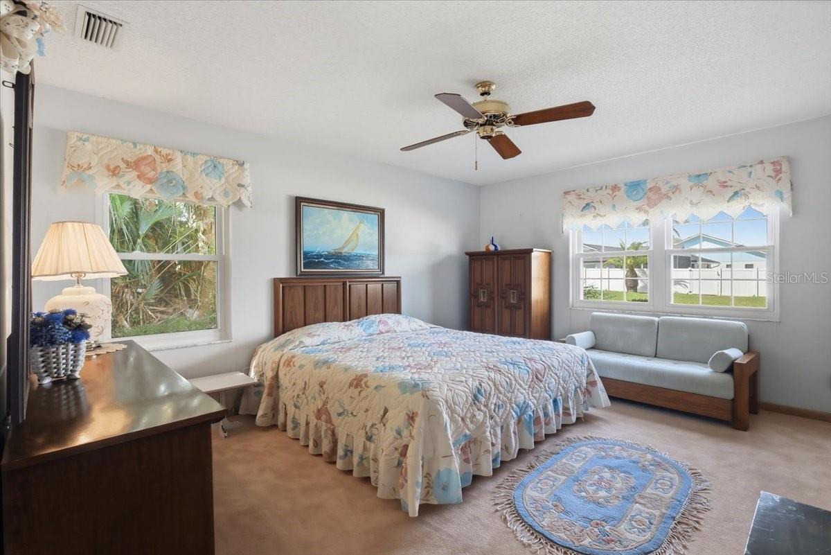 Image 22 of 60 For 23 Christopher Court