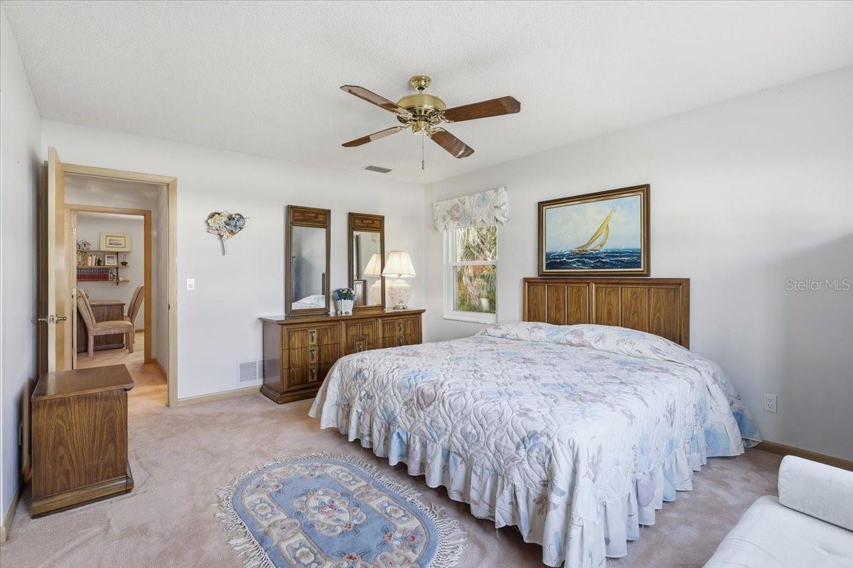 Image 23 of 60 For 23 Christopher Court