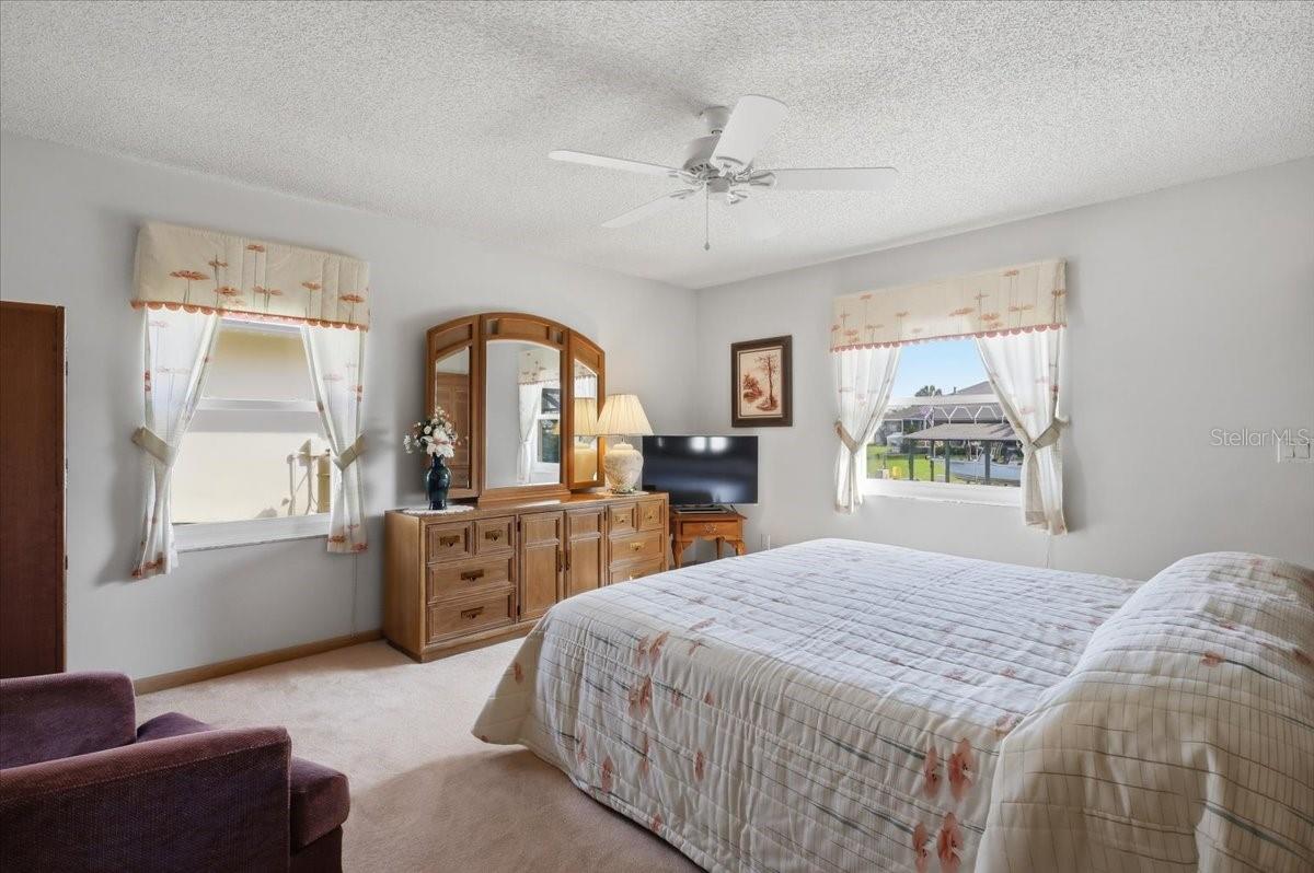 Image 30 of 60 For 23 Christopher Court