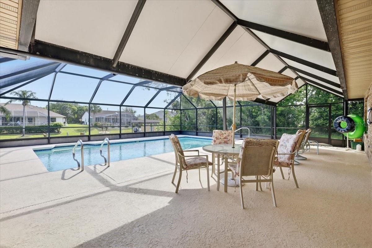 Image 37 of 60 For 23 Christopher Court