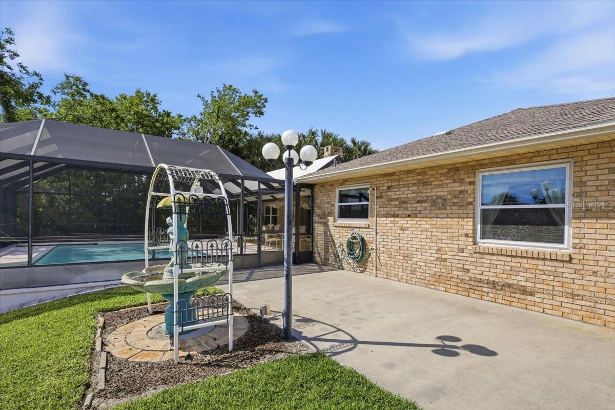 Image 40 of 60 For 23 Christopher Court