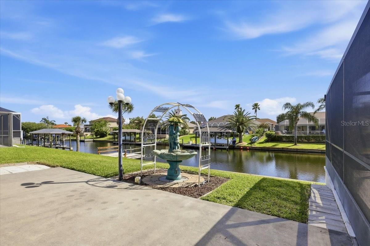 Image 42 of 60 For 23 Christopher Court