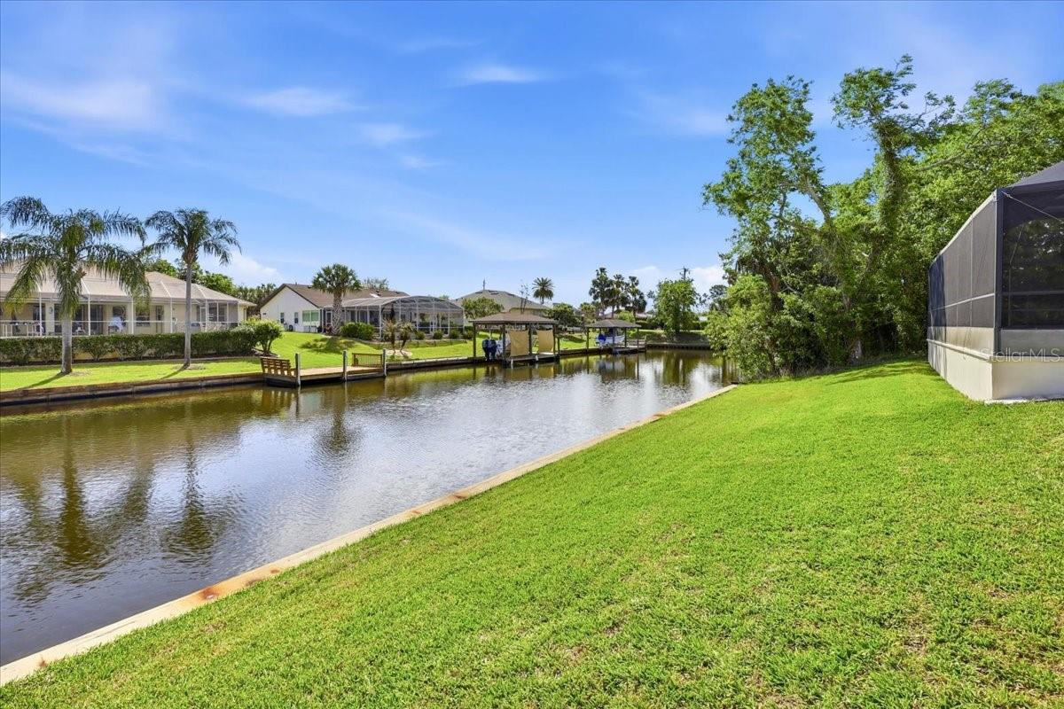 Image 43 of 60 For 23 Christopher Court