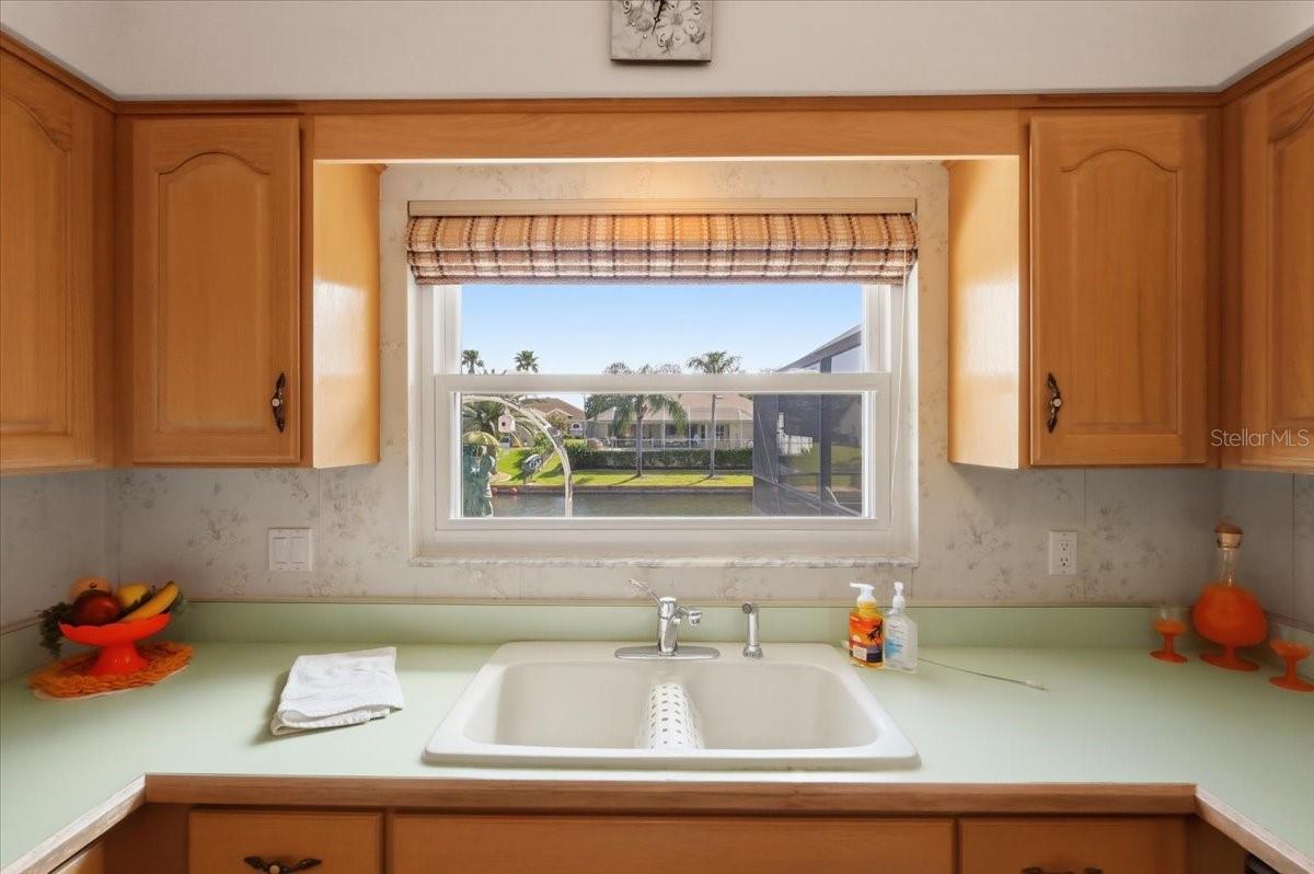 Image 5 of 60 For 23 Christopher Court