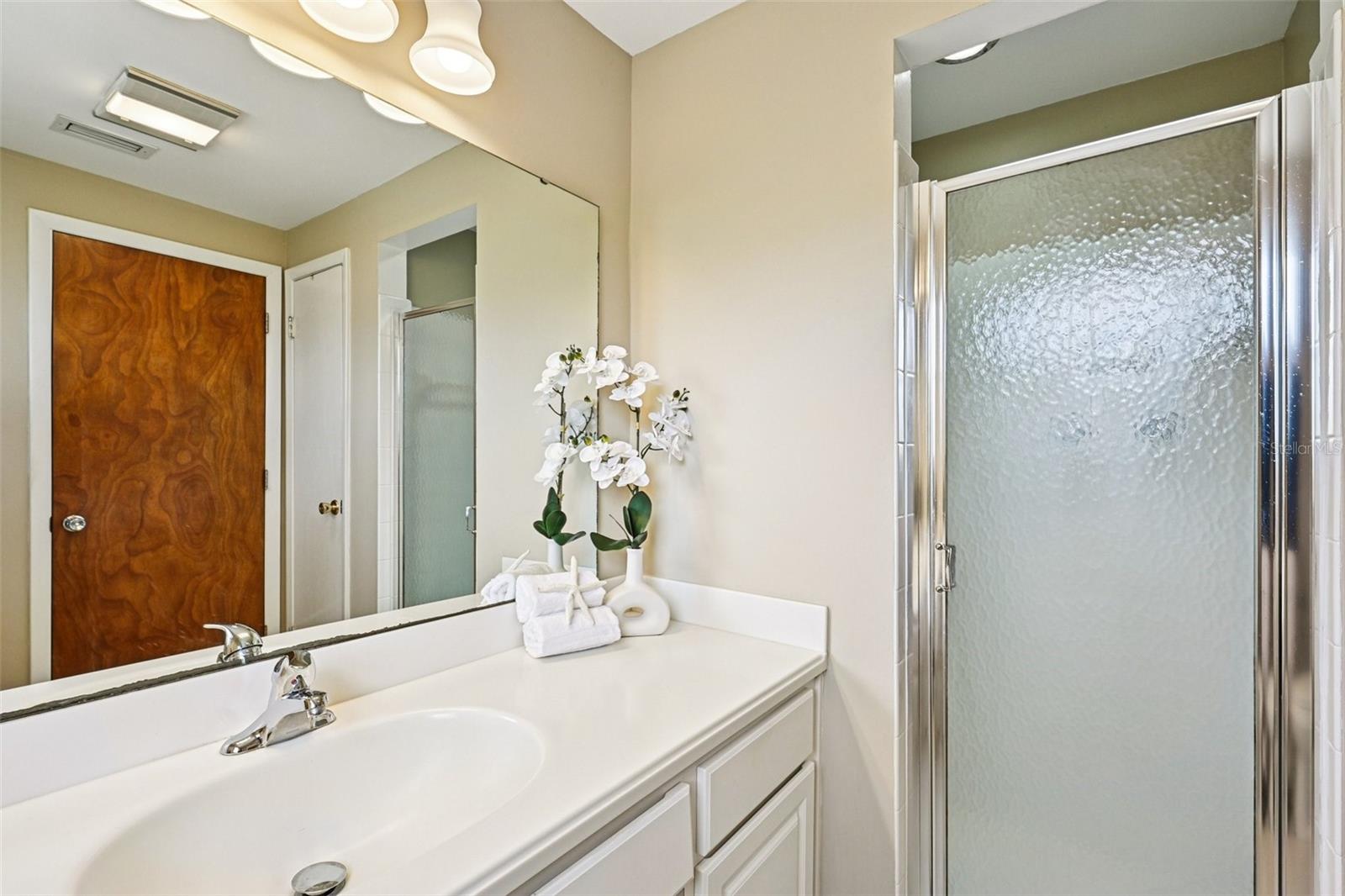 Image 31 of 60 For 8507 Synhoff Drive