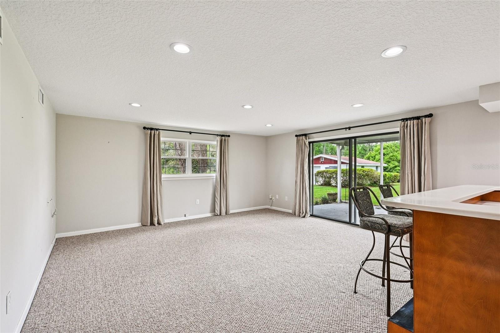 Image 34 of 60 For 8507 Synhoff Drive