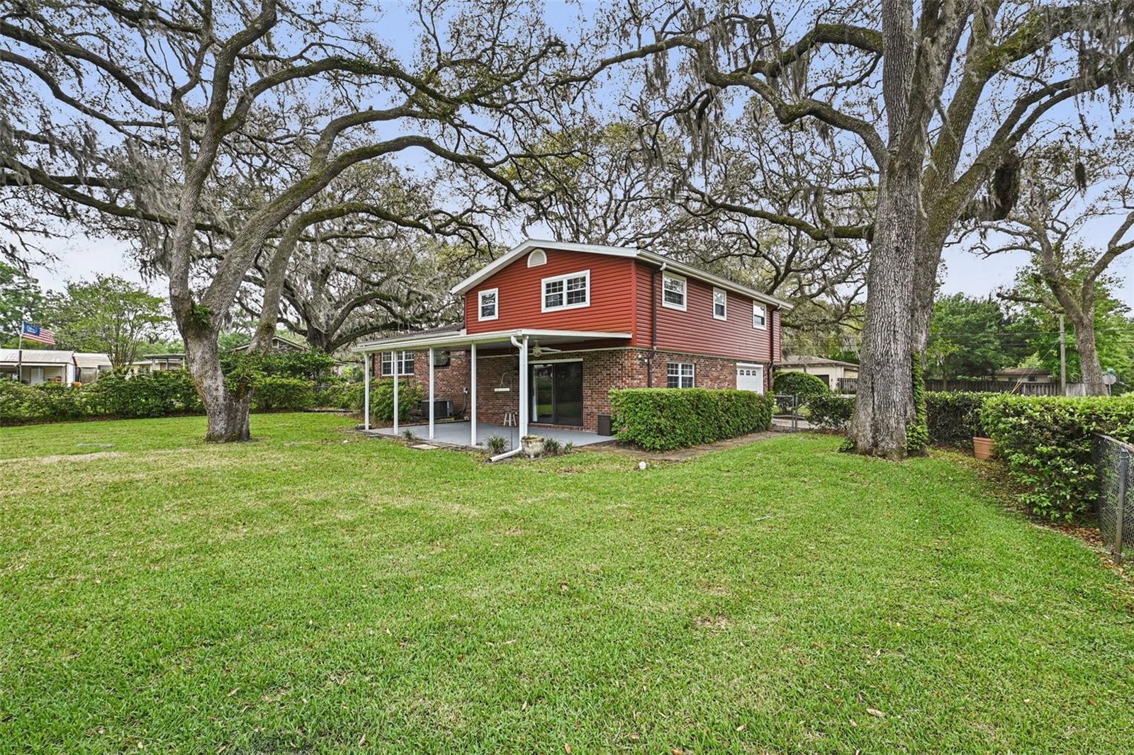 Image 44 of 60 For 8507 Synhoff Drive