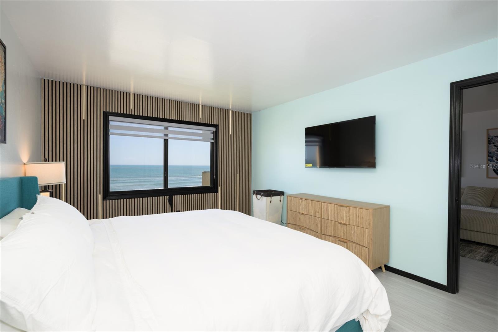 Image 19 of 46 For 2220 Ocean Shore Boulevard 505a