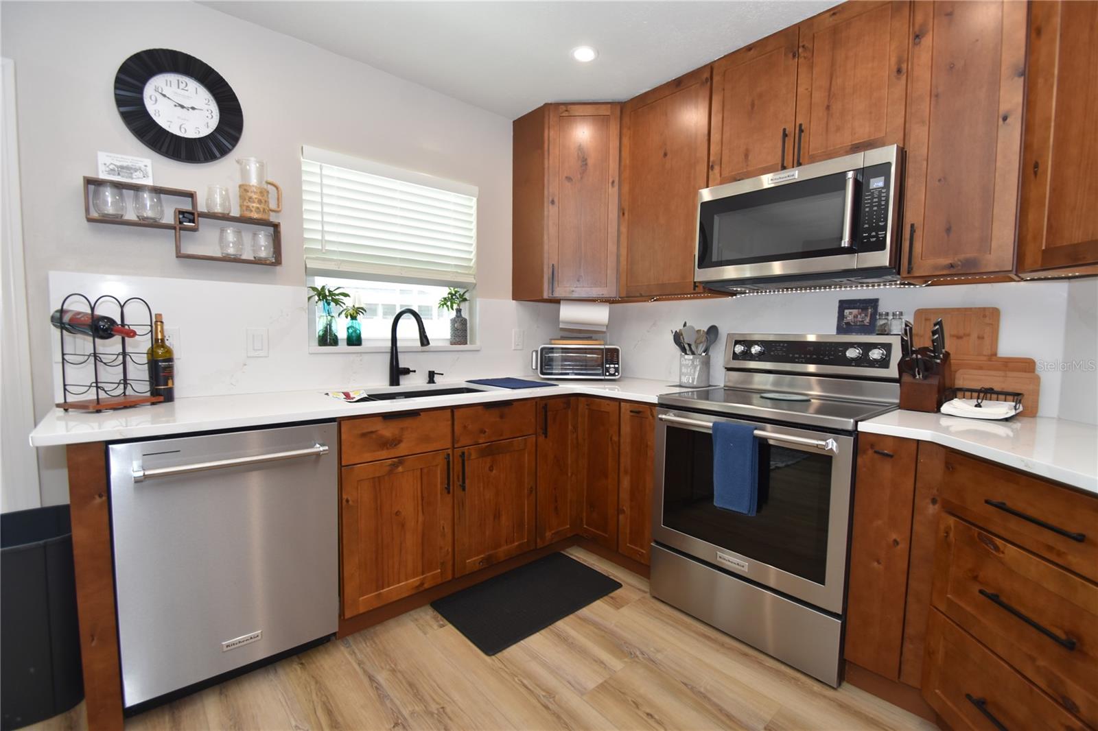 Image 16 of 38 For 1 Bedford Drive