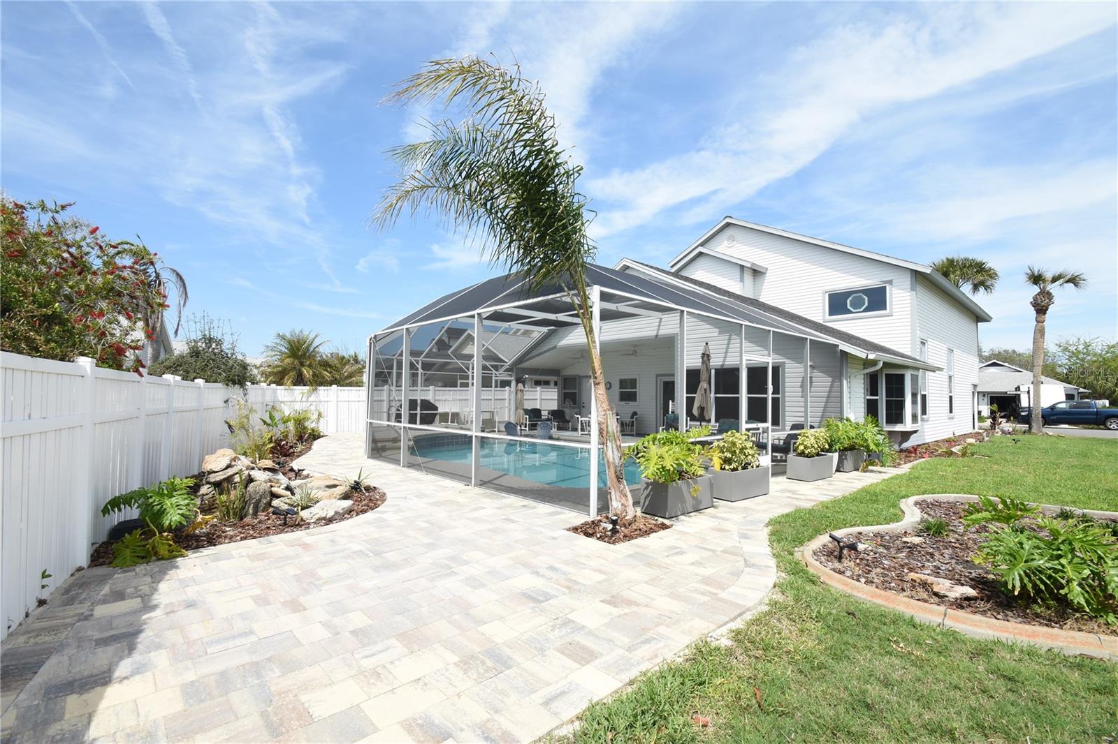 Image 2 of 38 For 1 Bedford Drive