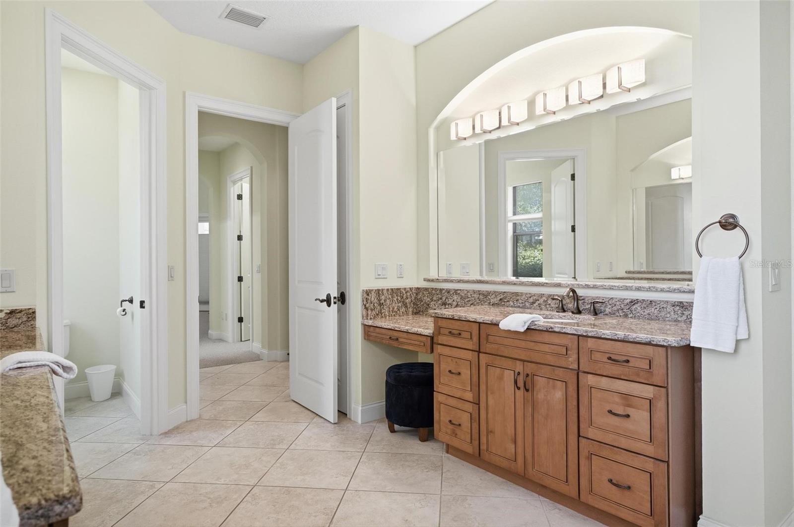 Image 36 of 60 For 20 Village Parkway