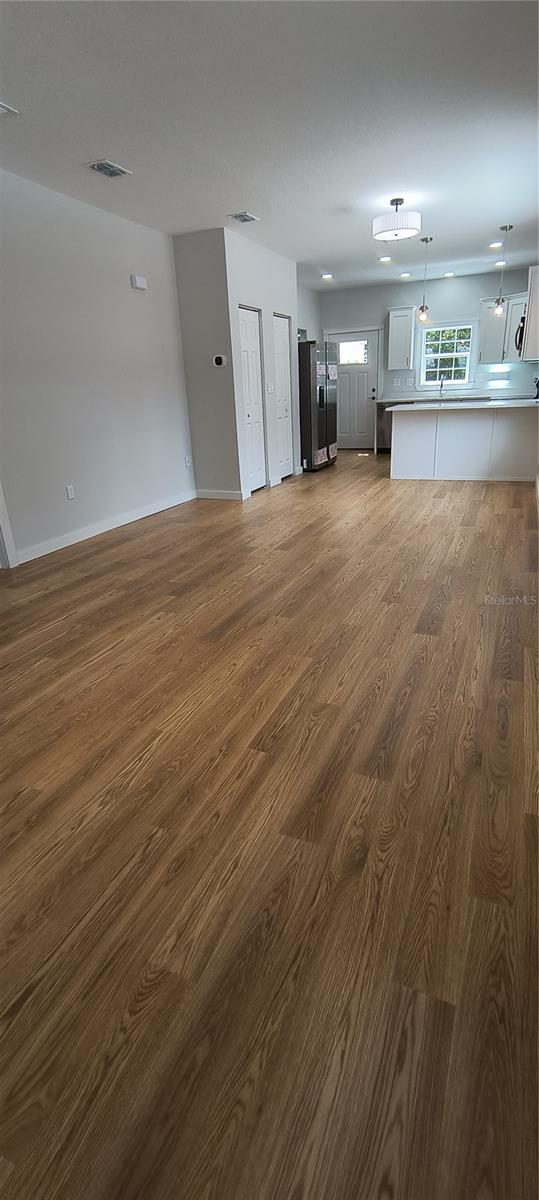 Image 11 of 34 For 98 Bruen Street