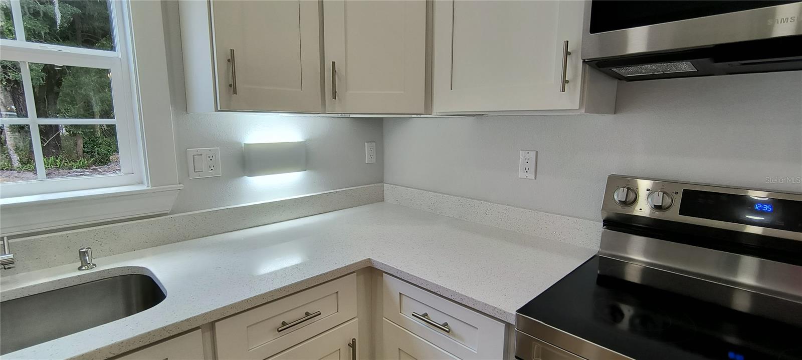 Image 31 of 34 For 98 Bruen Street