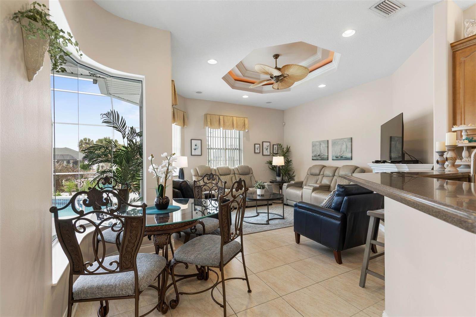 Image 15 of 79 For 9 Coconut Court