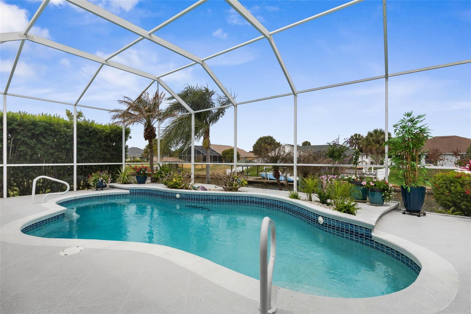 Image 2 of 79 For 9 Coconut Court