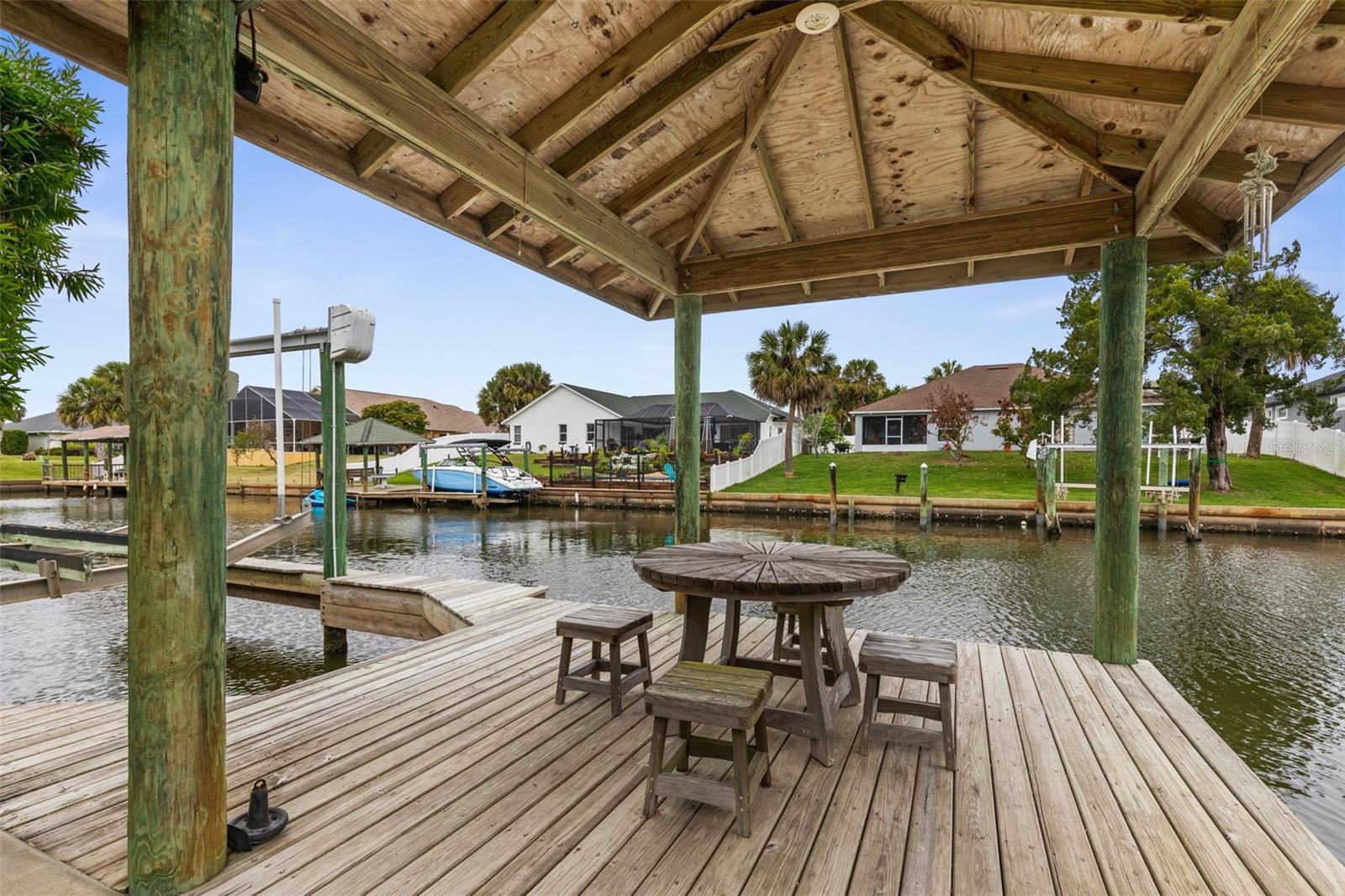 Image 31 of 79 For 9 Coconut Court