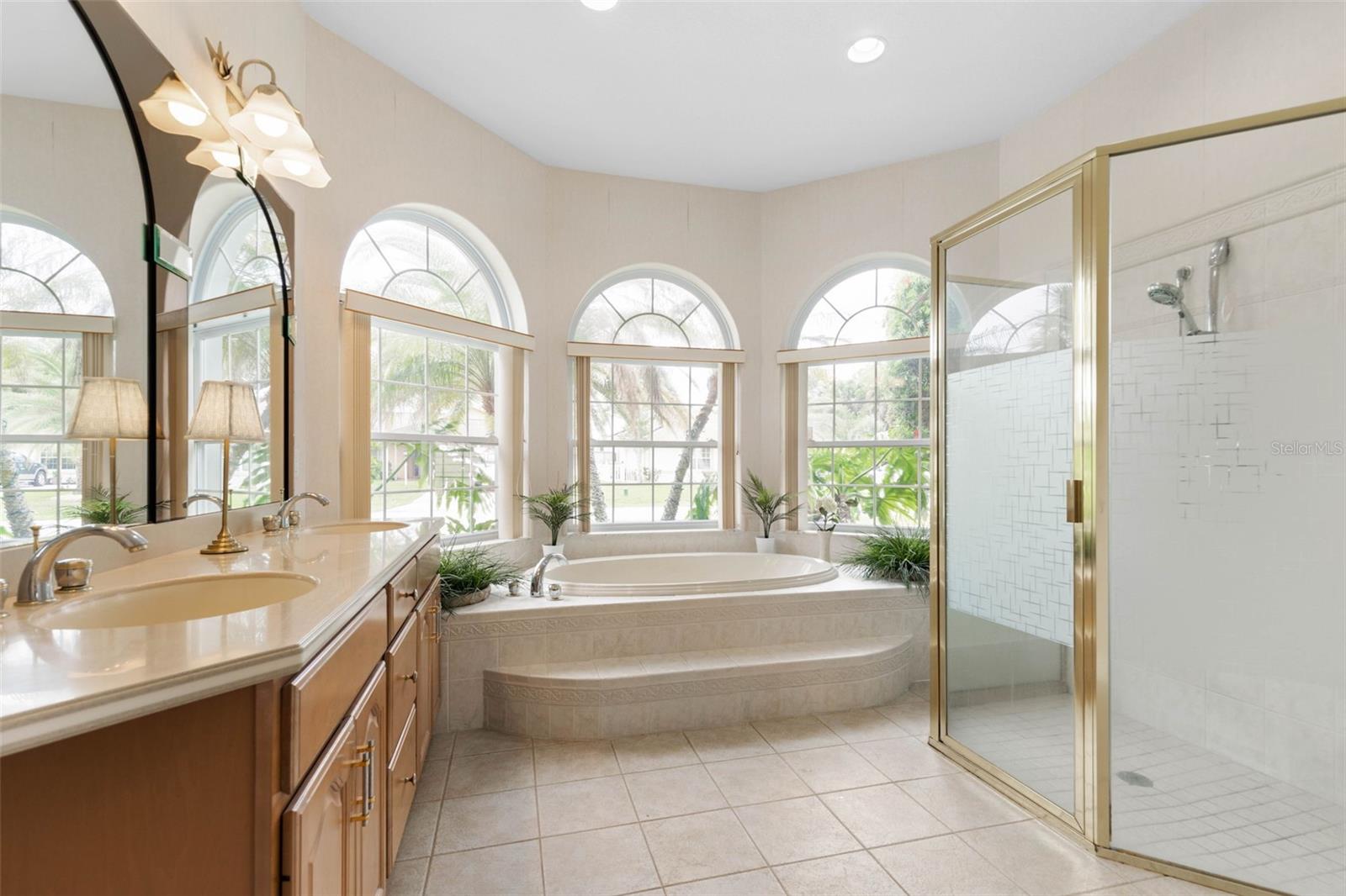 Image 37 of 79 For 9 Coconut Court