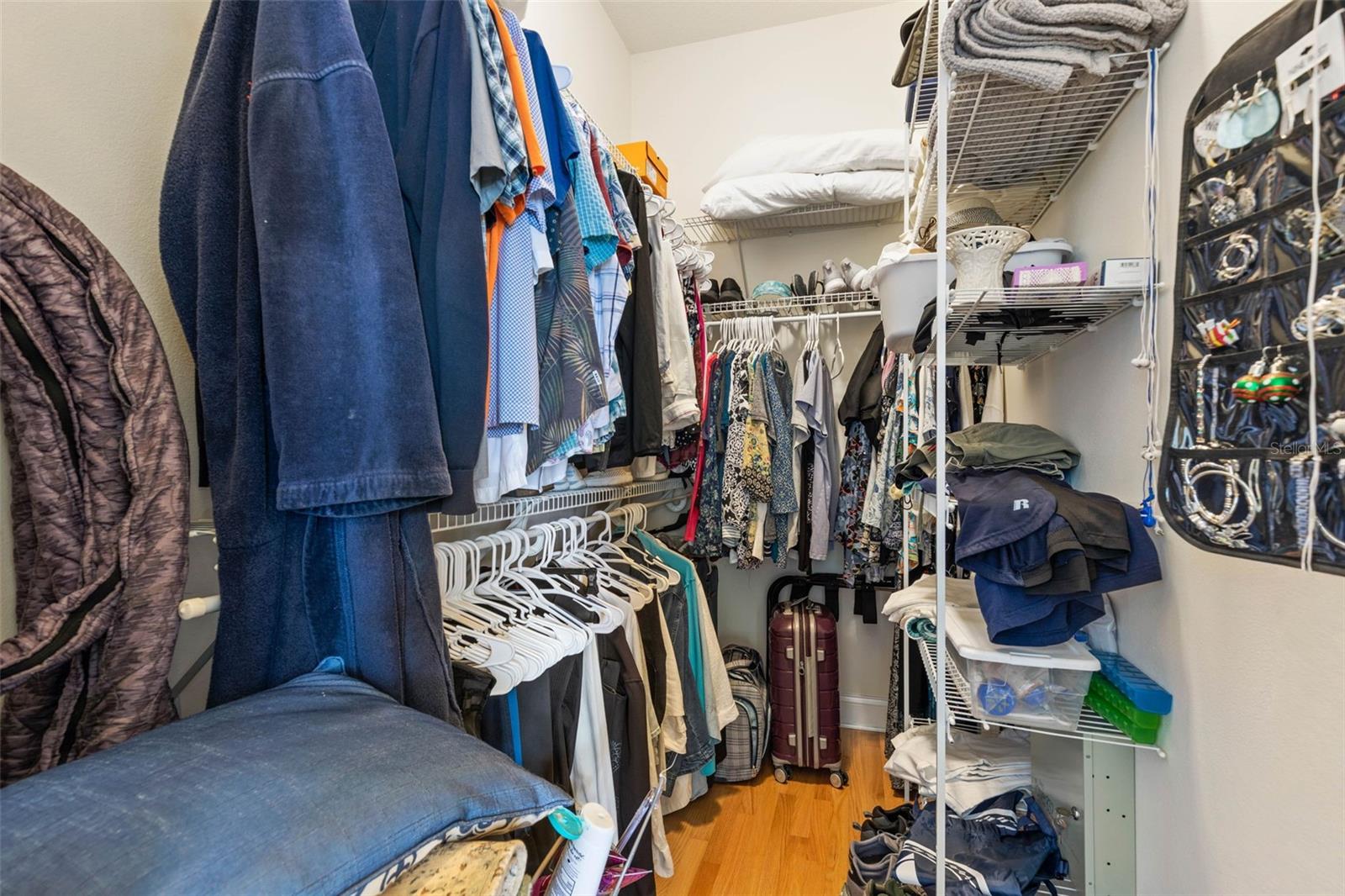 Image 41 of 79 For 9 Coconut Court