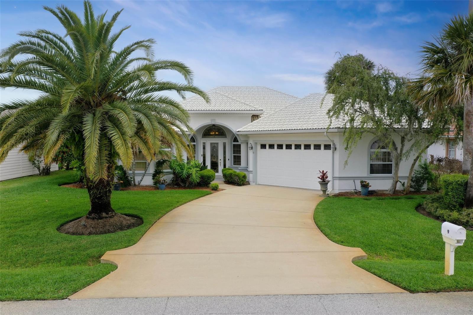 Image 57 of 79 For 9 Coconut Court