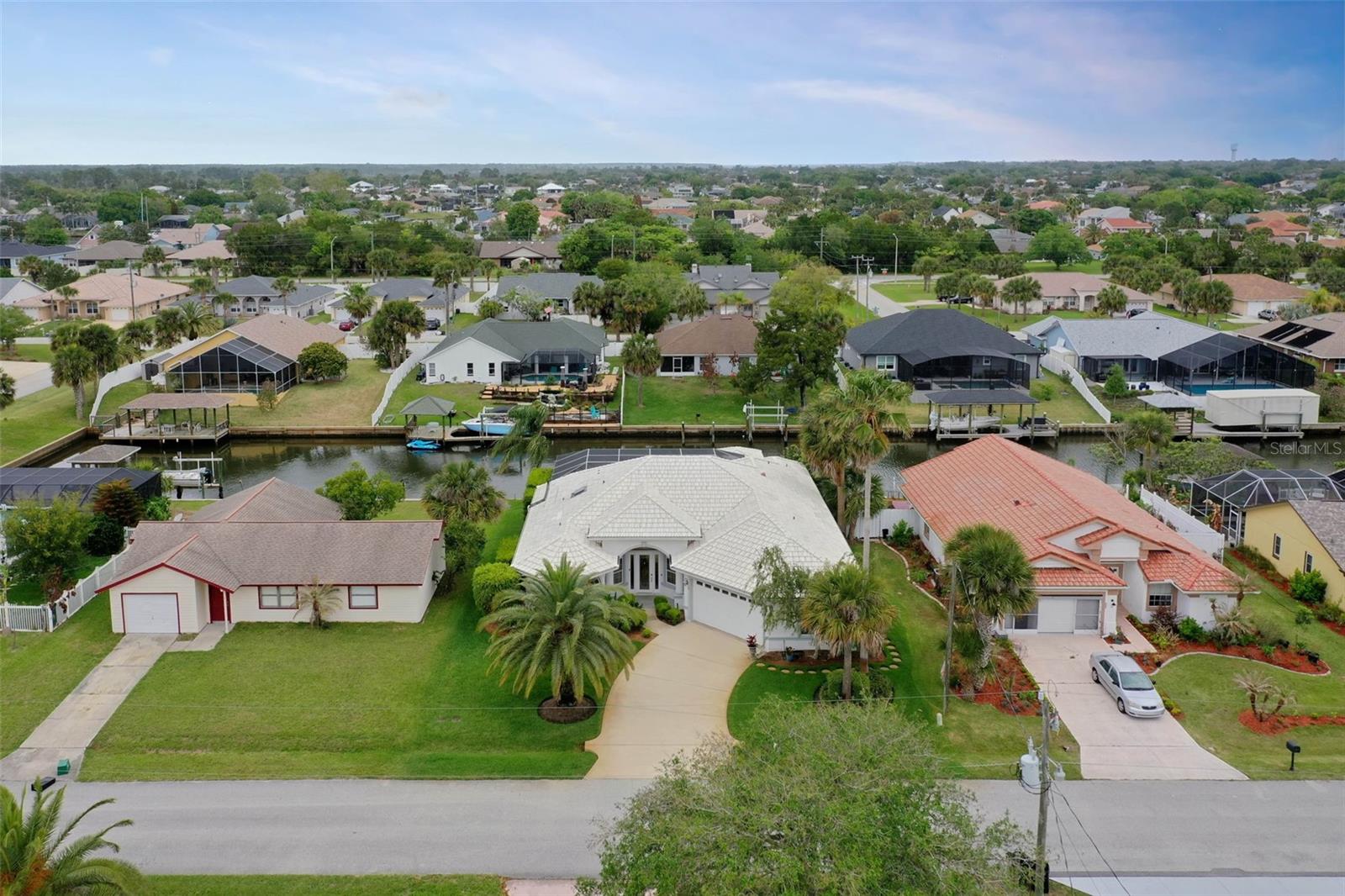 Image 58 of 79 For 9 Coconut Court