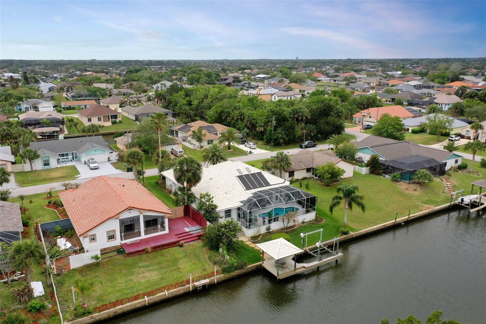 Image 65 of 79 For 9 Coconut Court