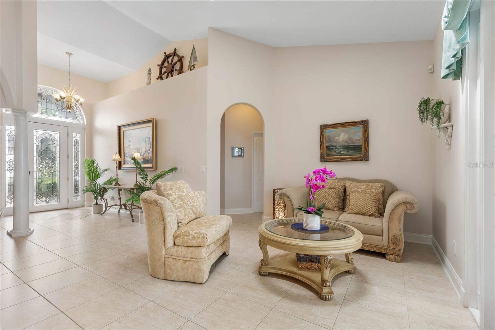 Image 8 of 79 For 9 Coconut Court