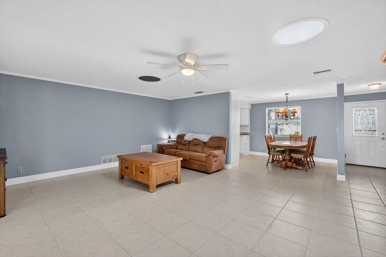 Image 13 of 48 For 30 Longfellow Circle