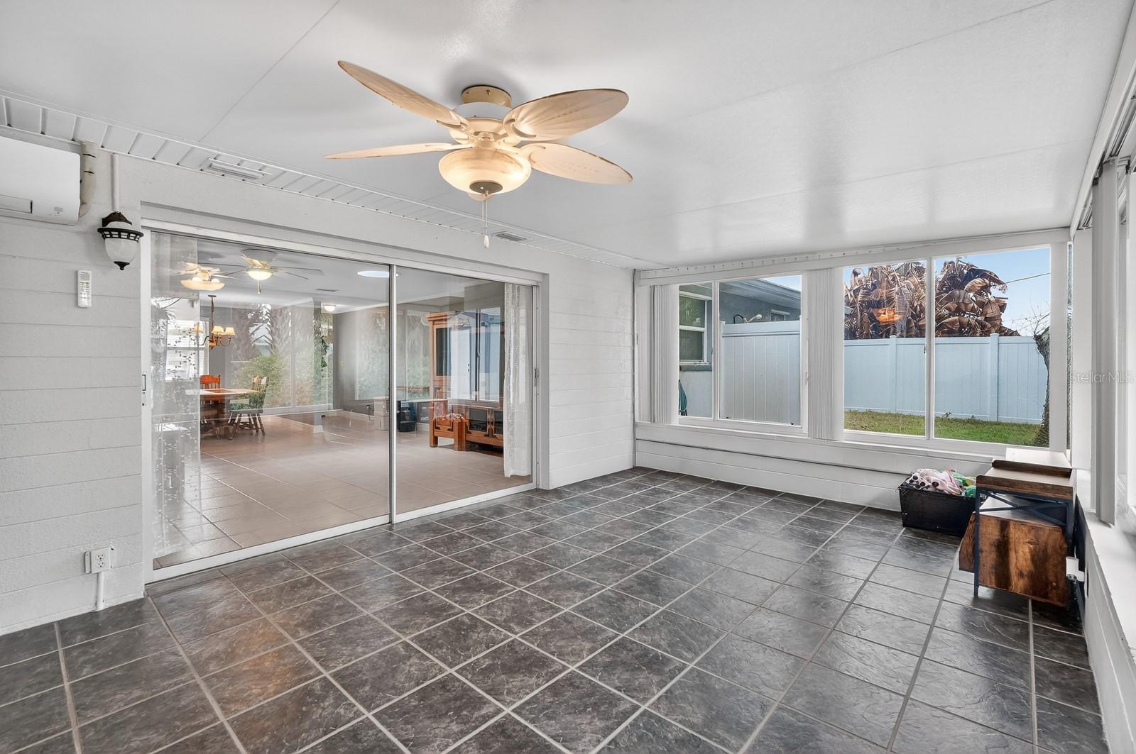 Image 29 of 48 For 30 Longfellow Circle