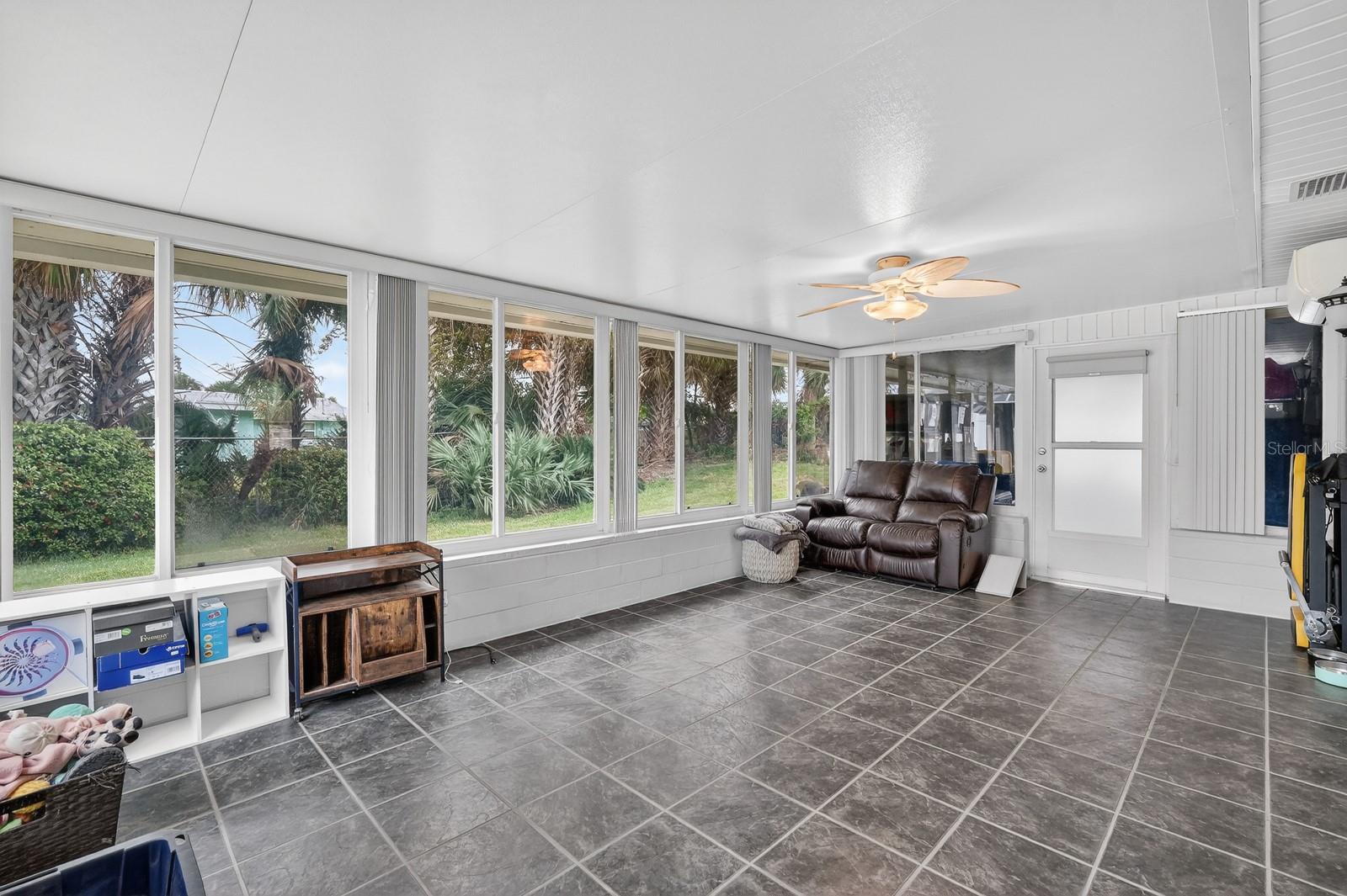 Image 31 of 48 For 30 Longfellow Circle