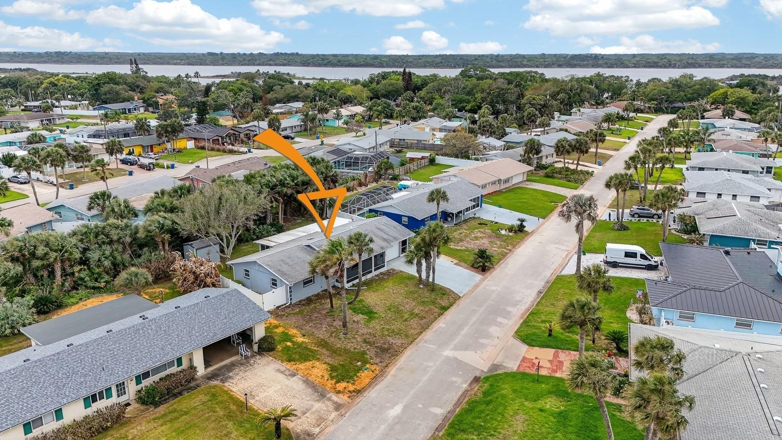 Image 44 of 48 For 30 Longfellow Circle