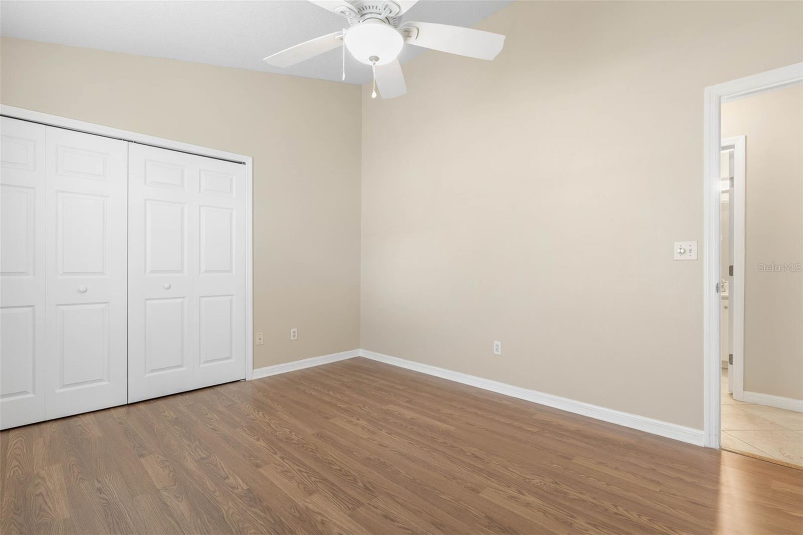 Image 27 of 100 For 60 Villa Lago Lane