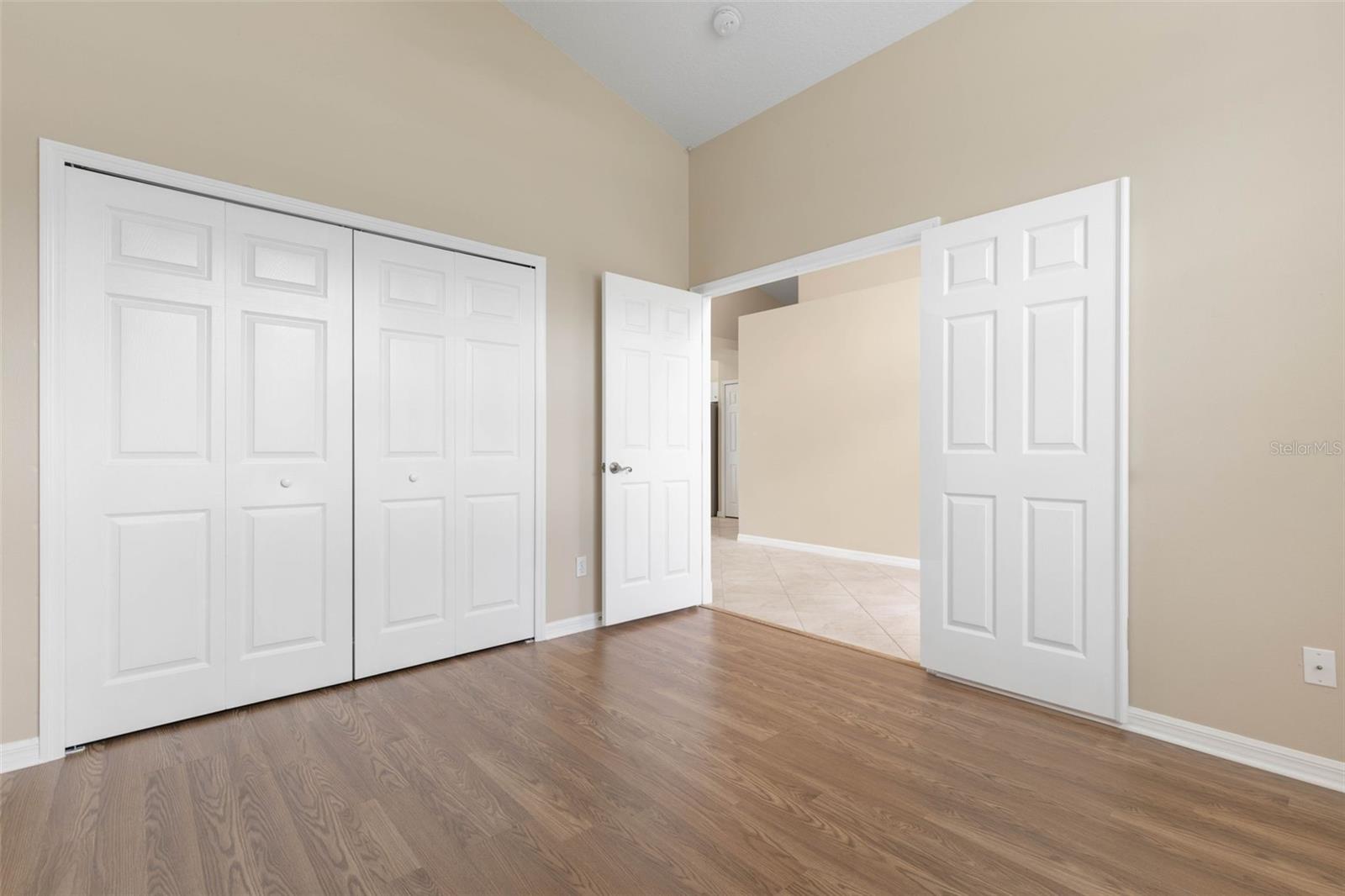 Image 32 of 100 For 60 Villa Lago Lane