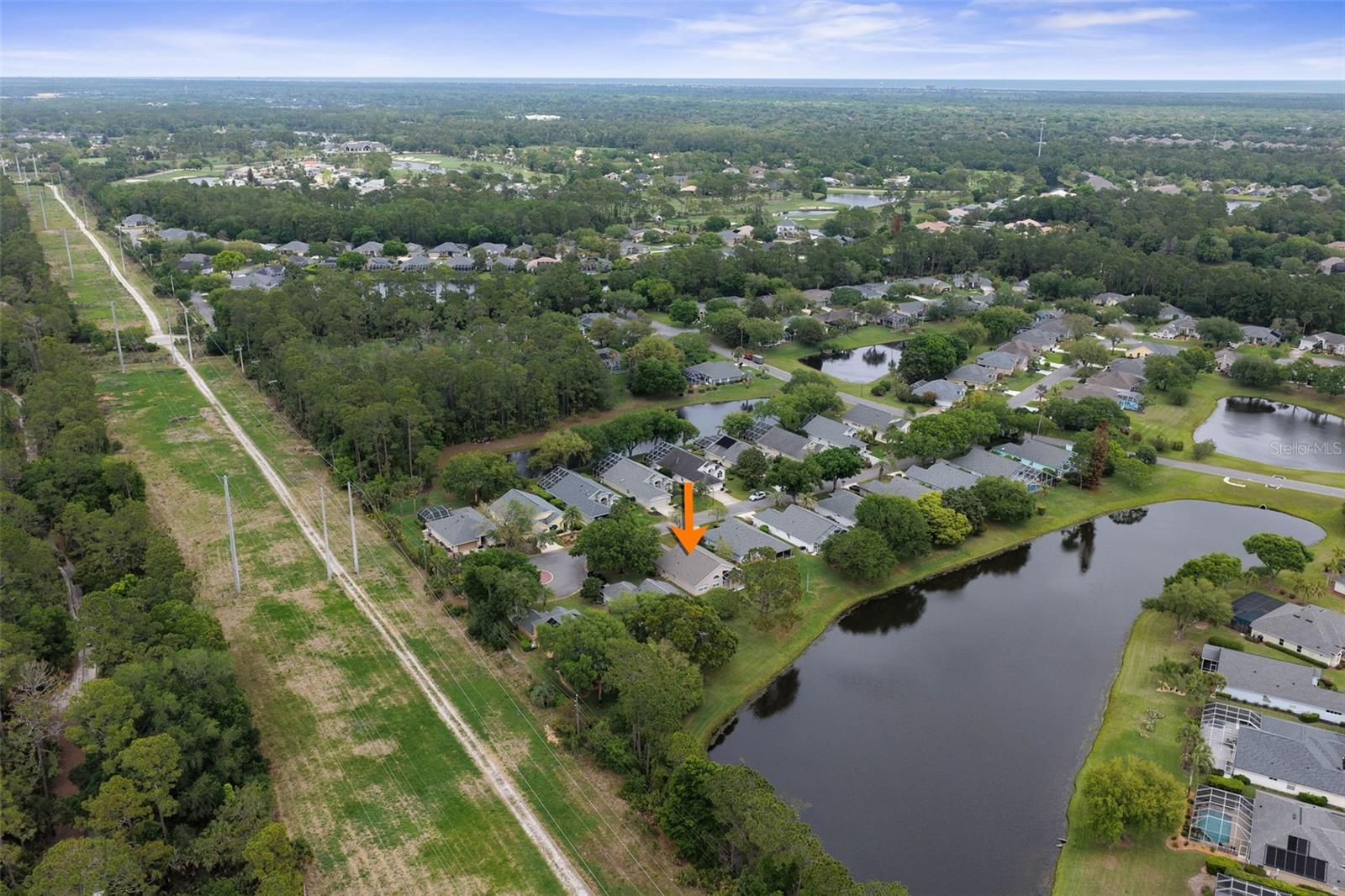 Image 52 of 100 For 60 Villa Lago Lane