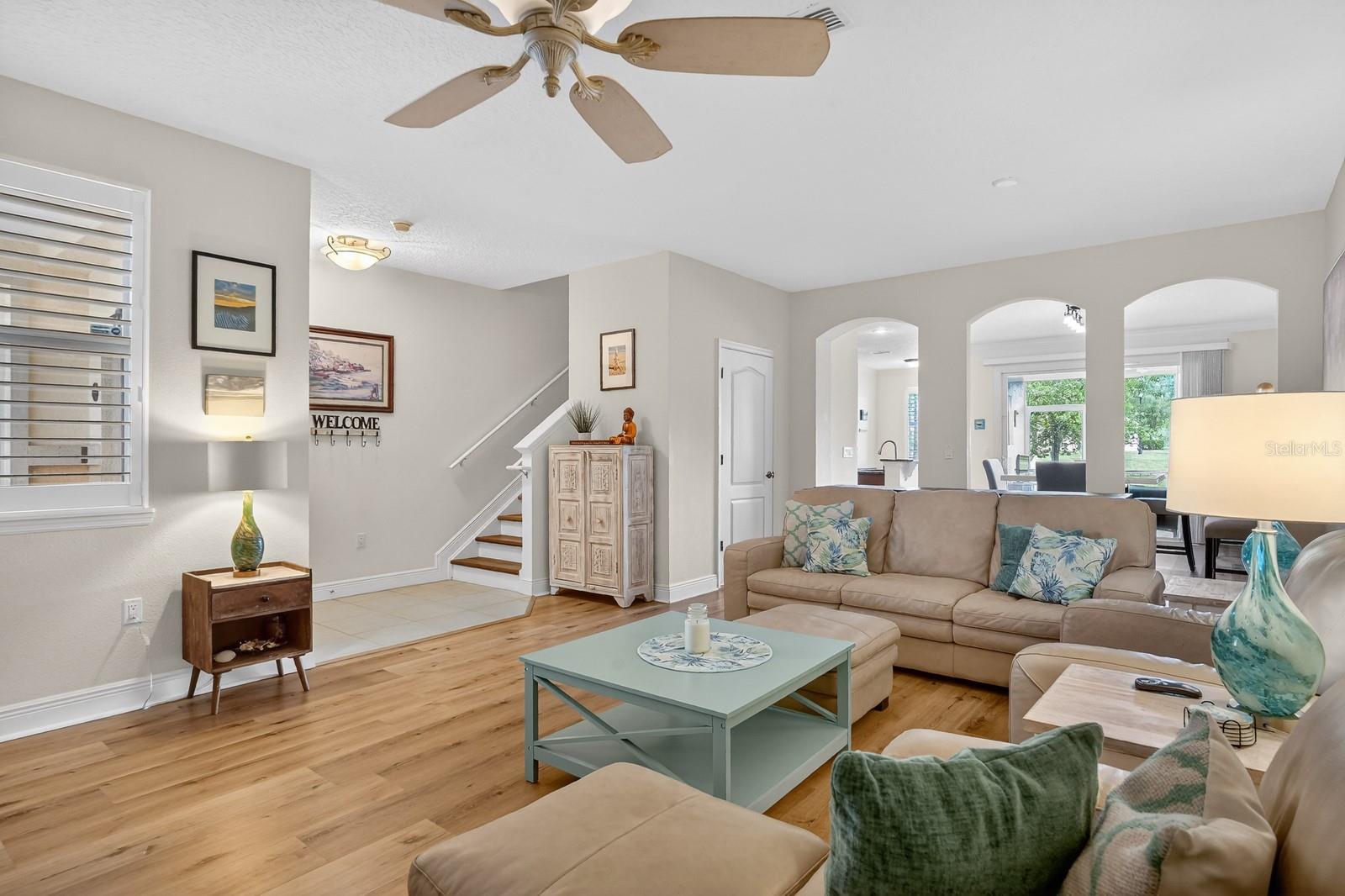 Image 3 of 41 For 200 Riverview Bend S 915