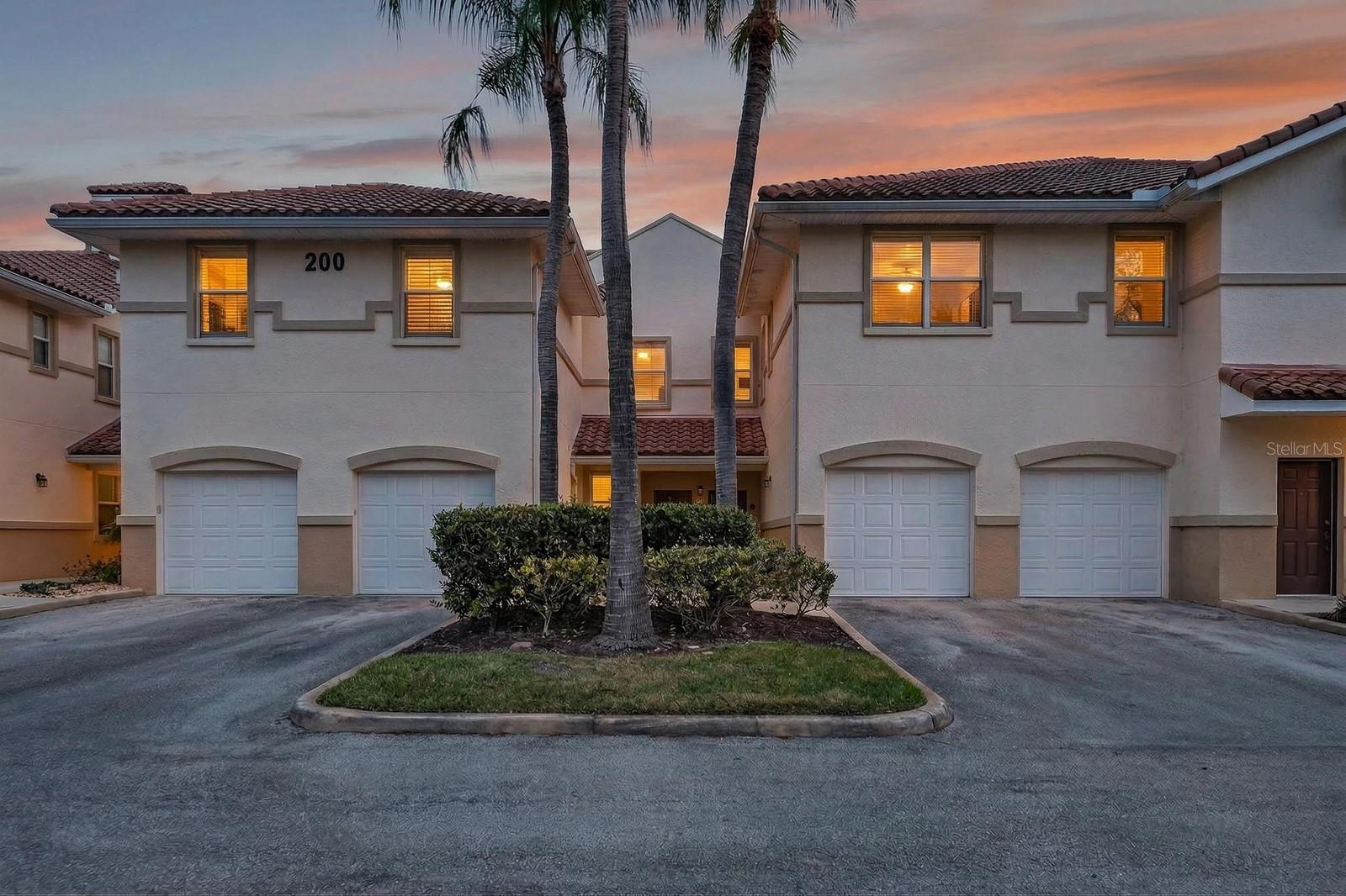 Image 32 of 41 For 200 Riverview Bend S 915