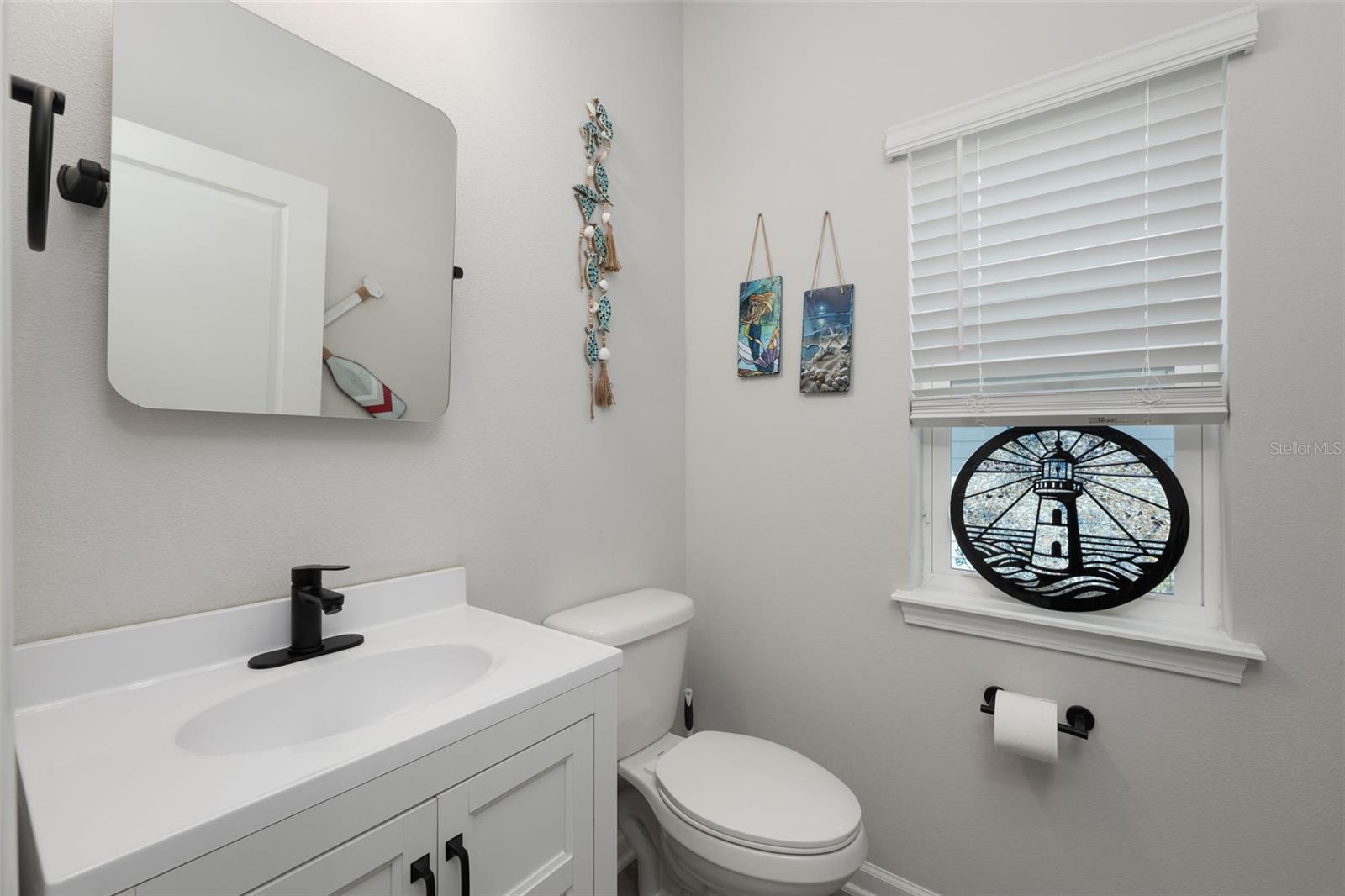 Image 11 of 54 For 121 Nighthawk Lane