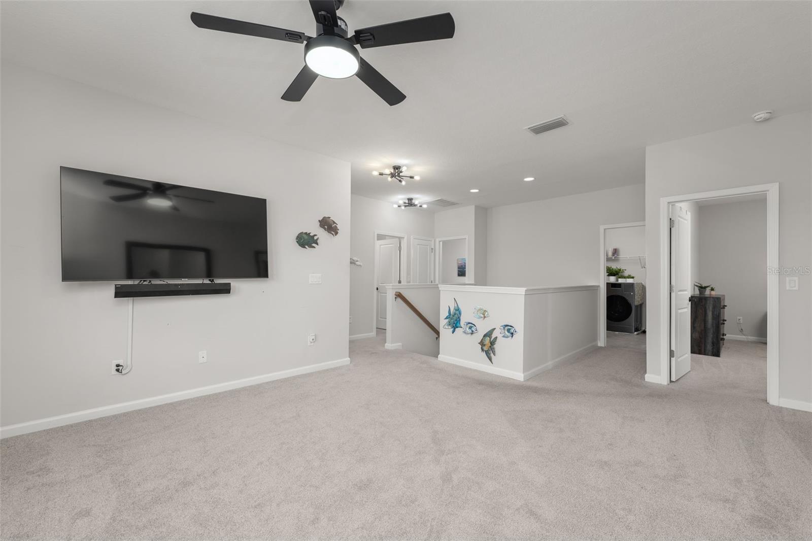 Image 20 of 54 For 121 Nighthawk Lane