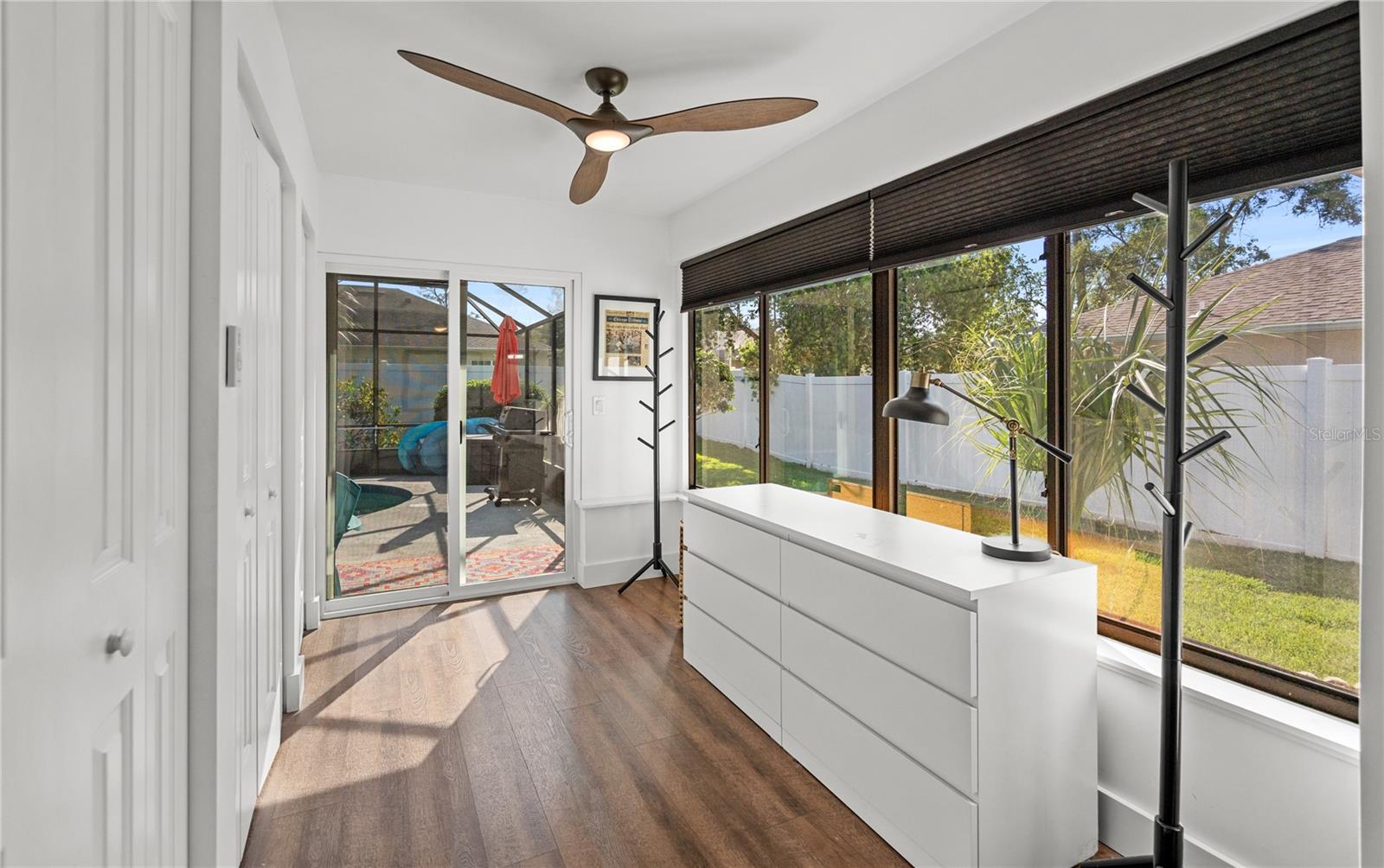 Image 20 of 37 For 54 Fordham Lane