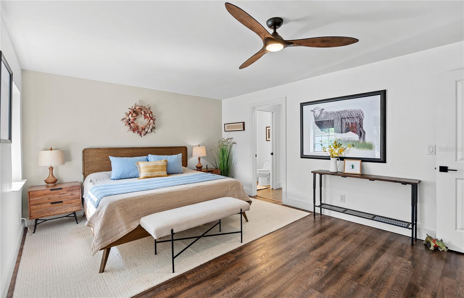 Image 21 of 37 For 54 Fordham Lane