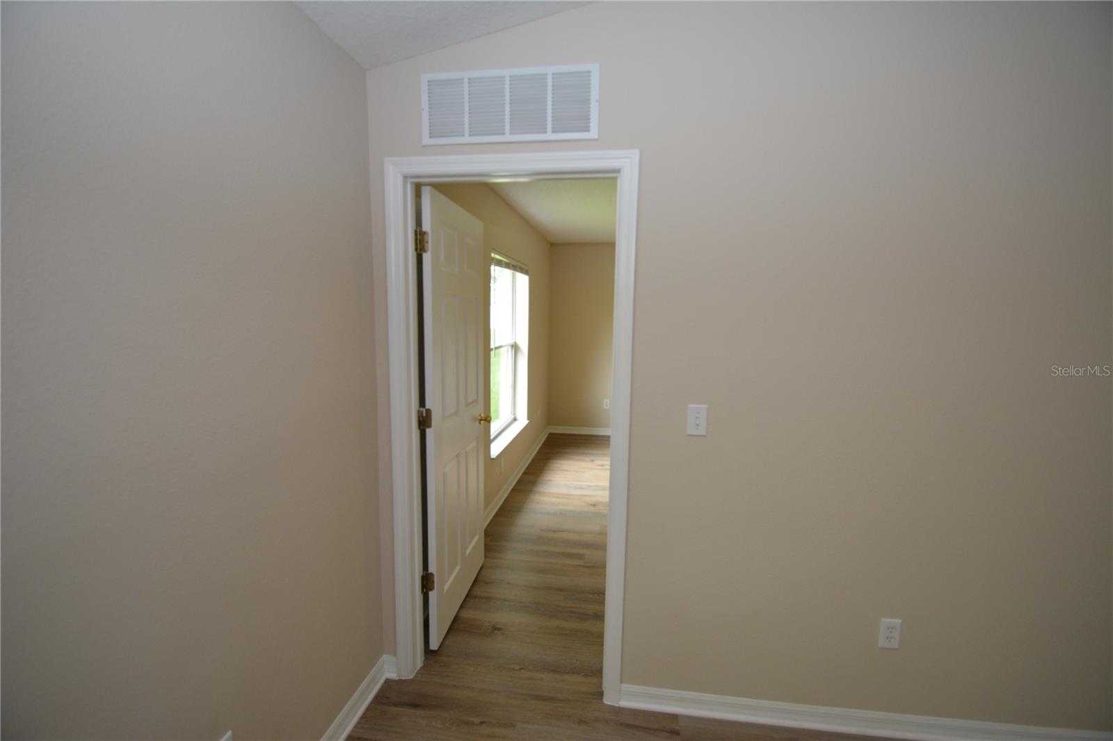 Image 15 of 42 For 20 Wheeler Lane