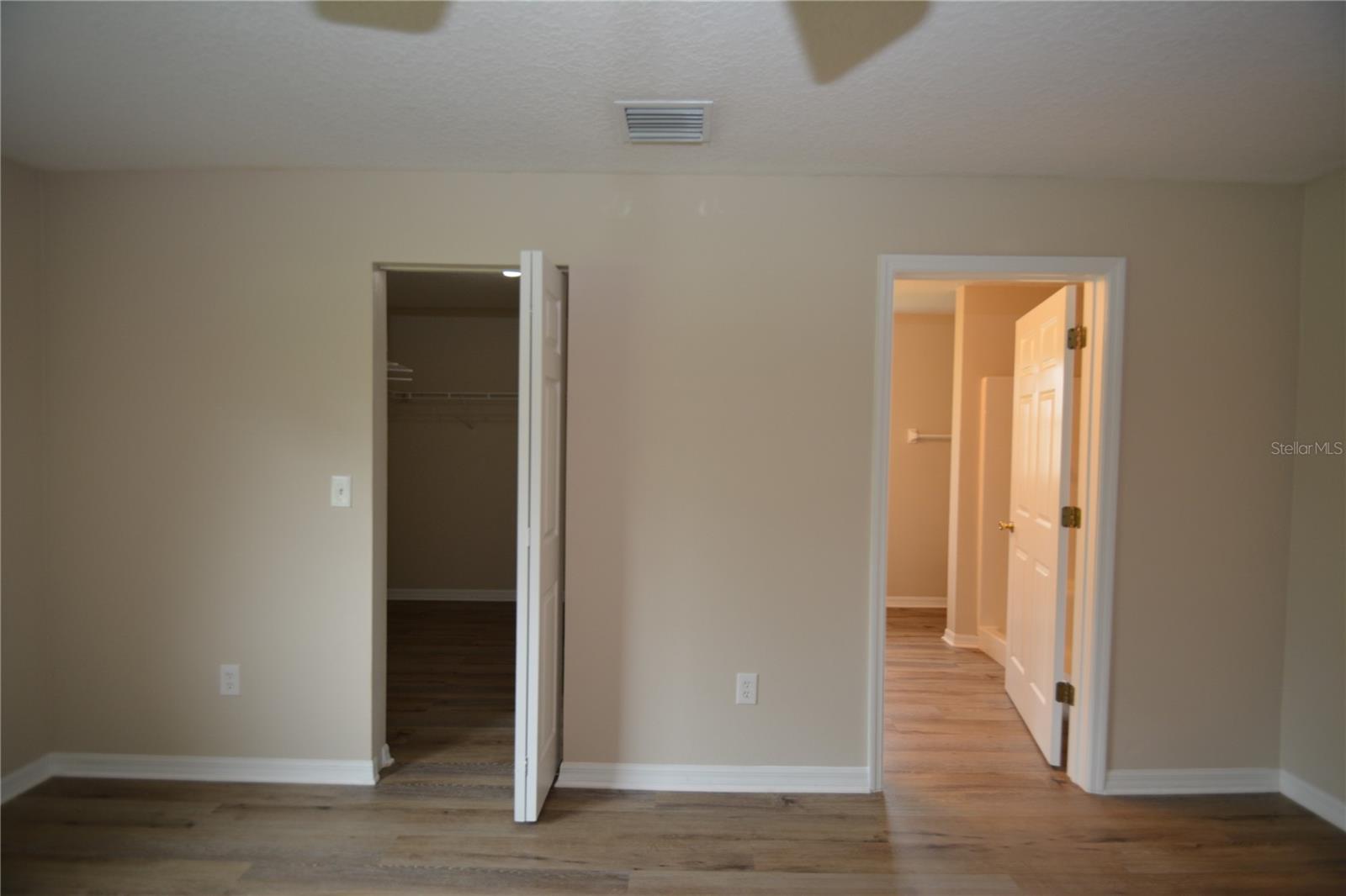 Image 18 of 42 For 20 Wheeler Lane