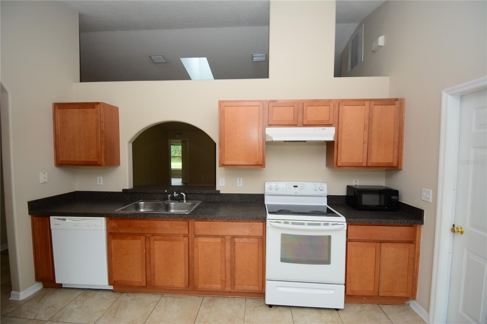 Image 8 of 42 For 20 Wheeler Lane