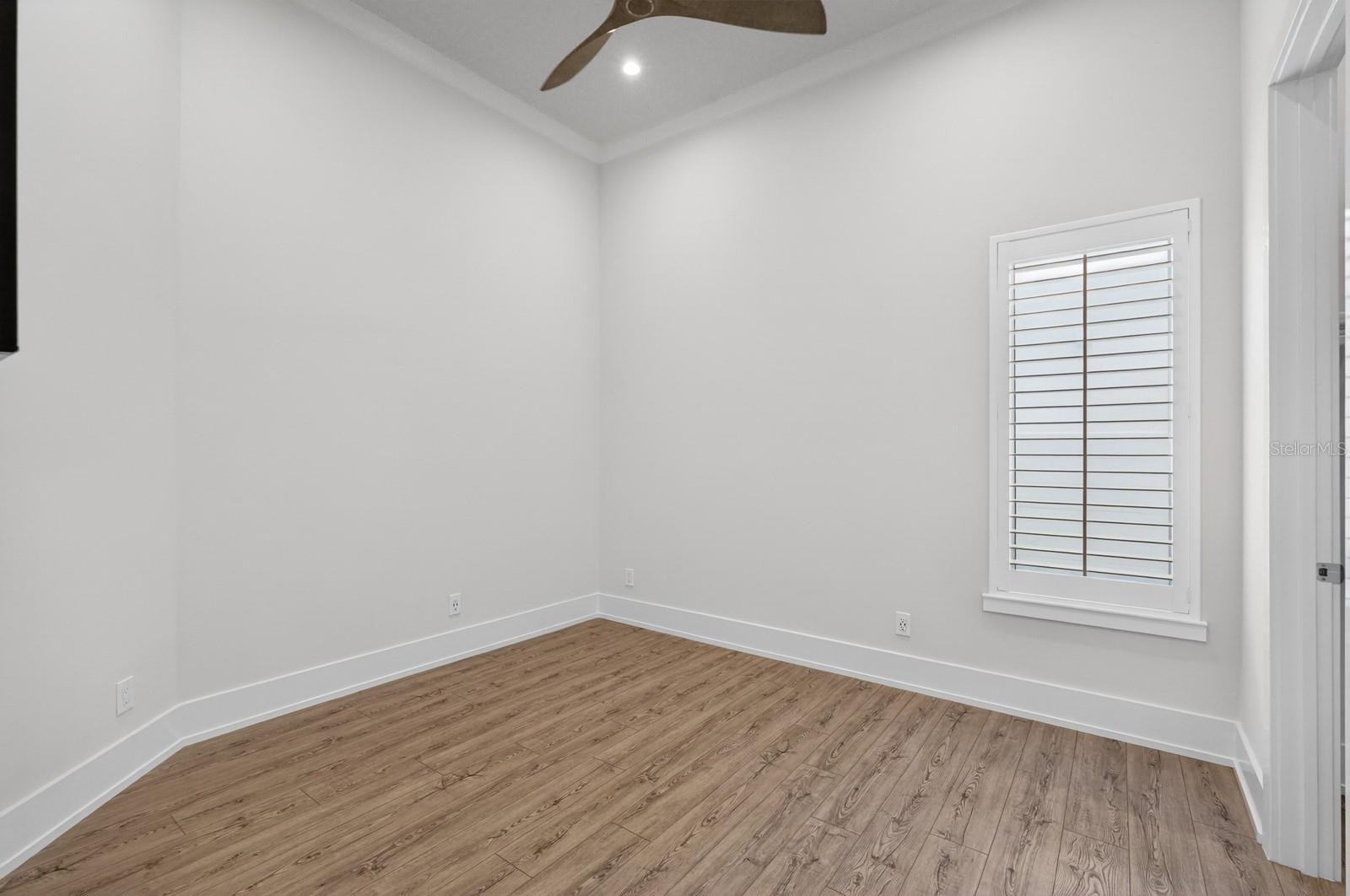 Image 38 of 80 For 1301 Ocean Shore Boulevard