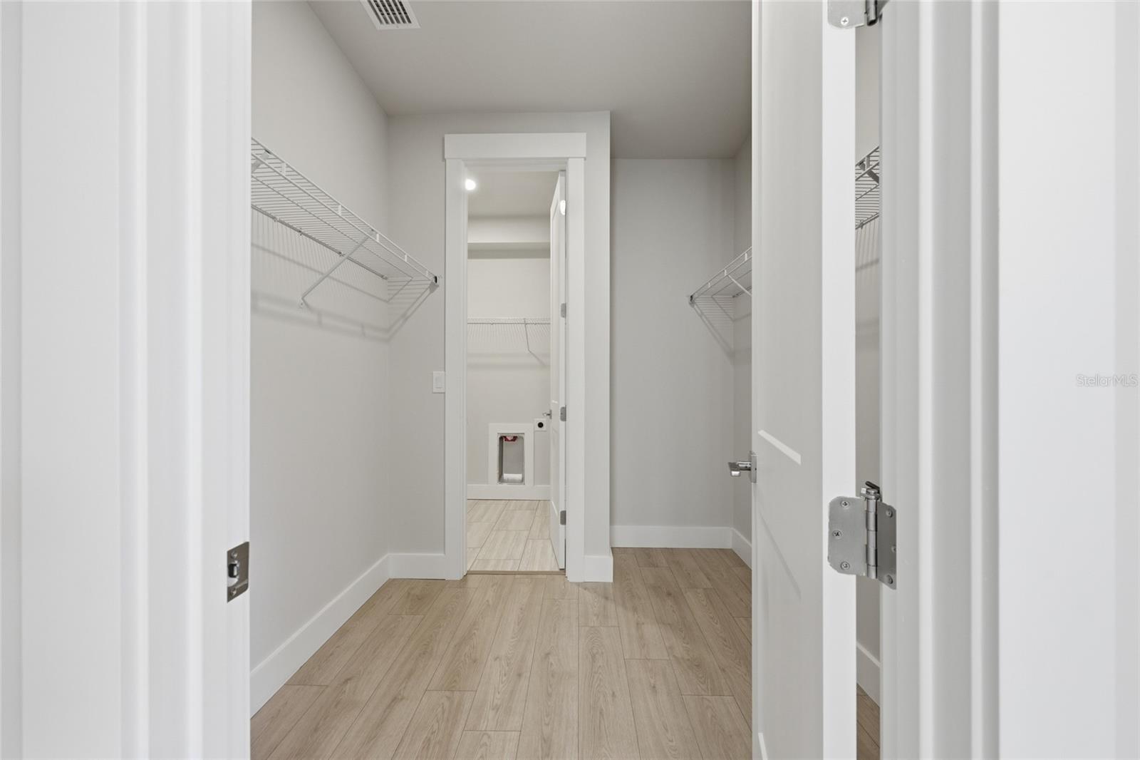 Image 24 of 45 For 88 Laramie Drive