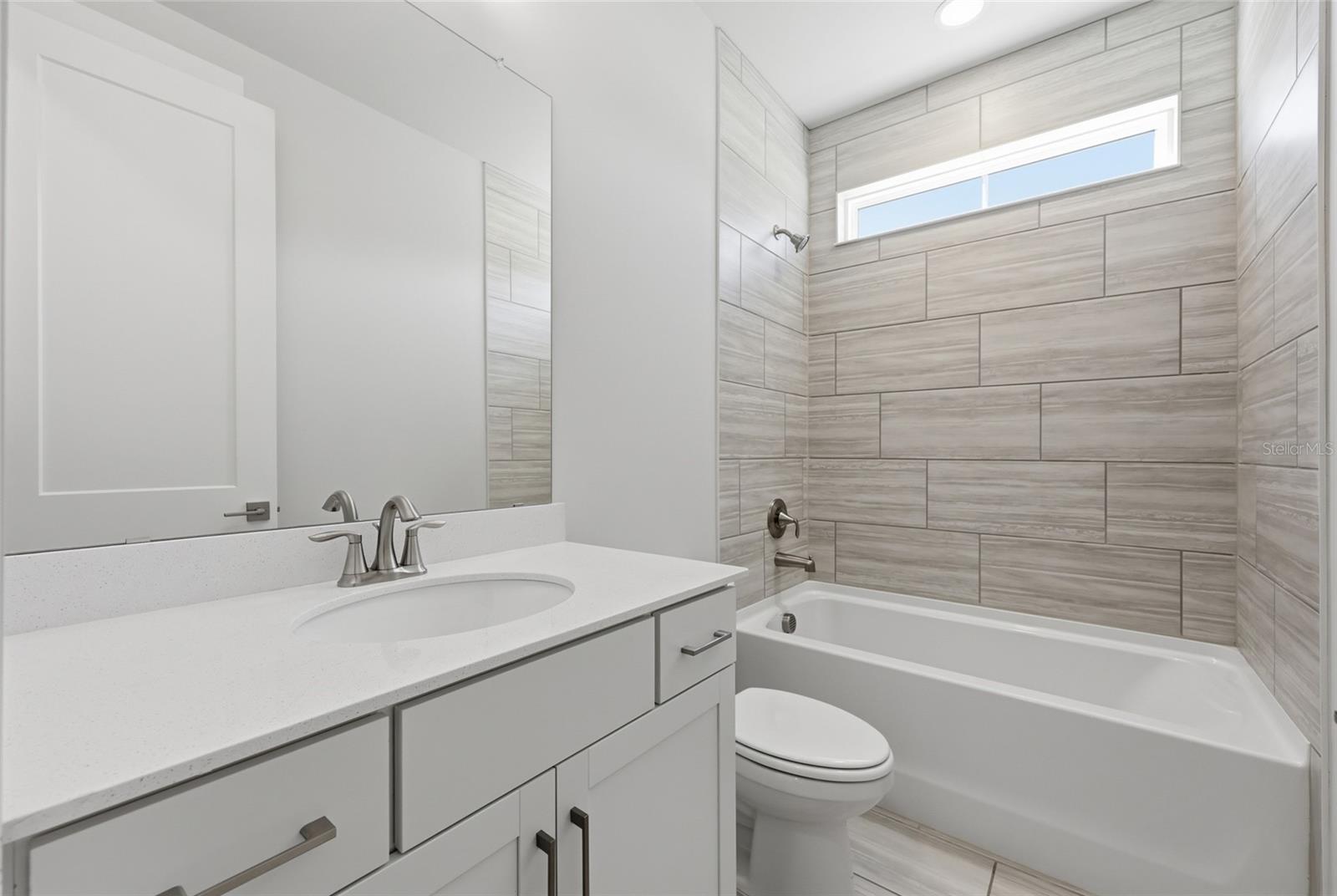 Image 28 of 45 For 88 Laramie Drive