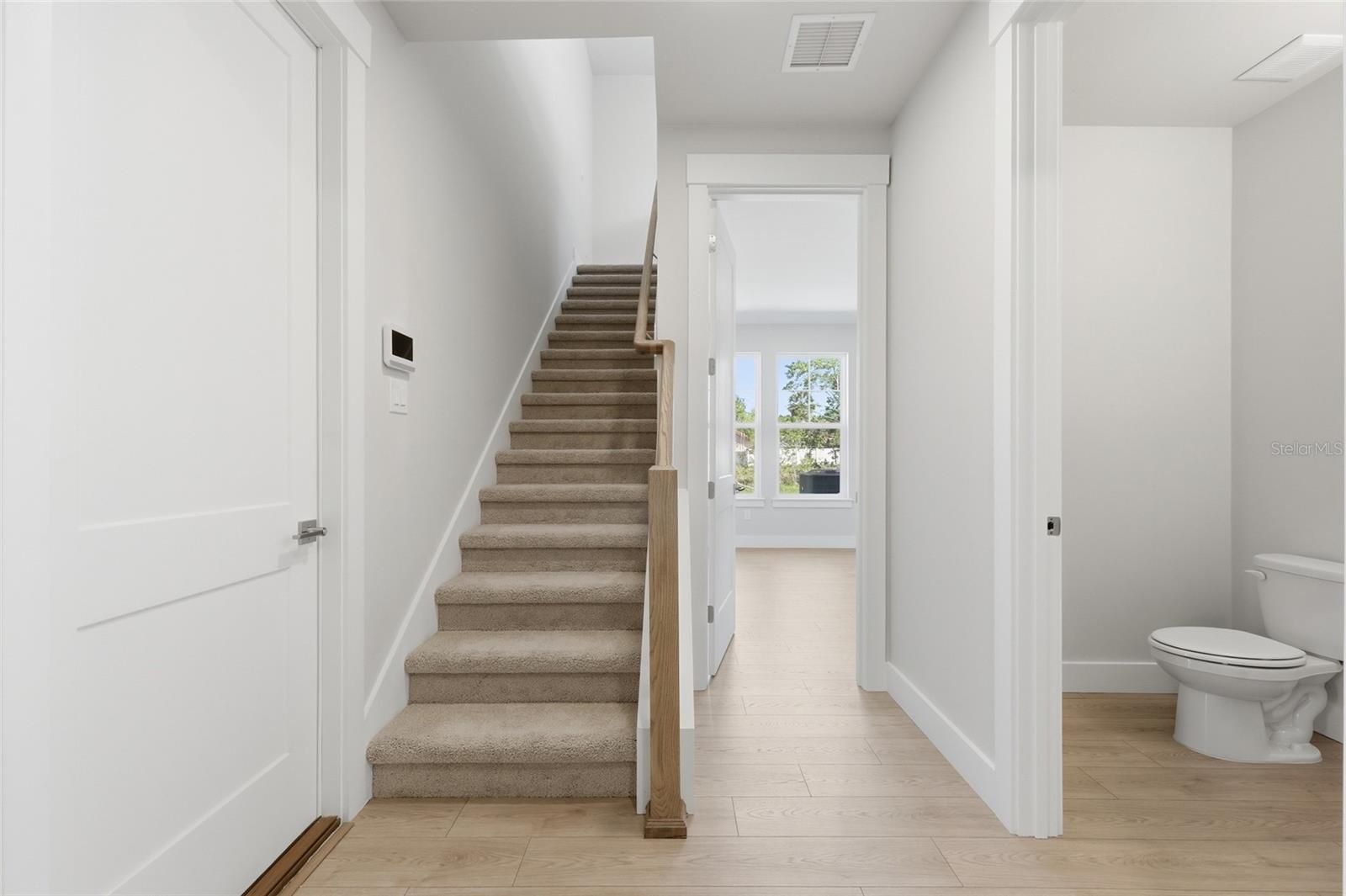 Image 30 of 45 For 88 Laramie Drive