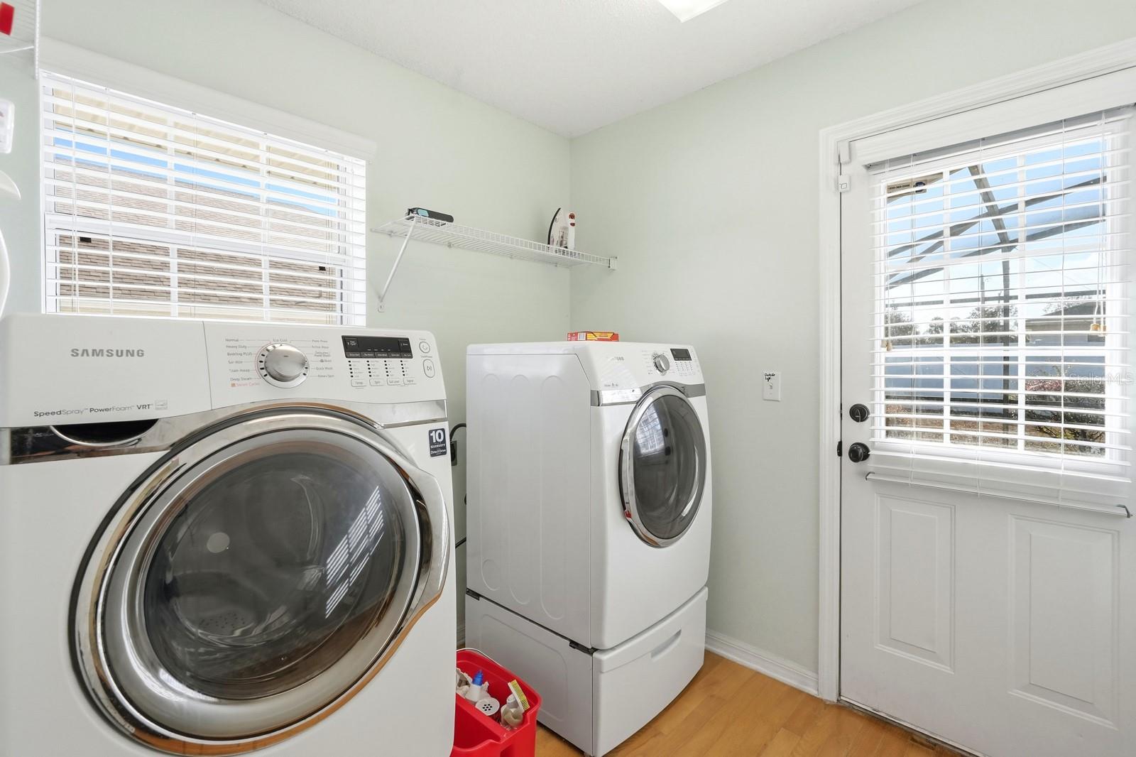 Listing photo id 20 for 14 Roxanne Lane