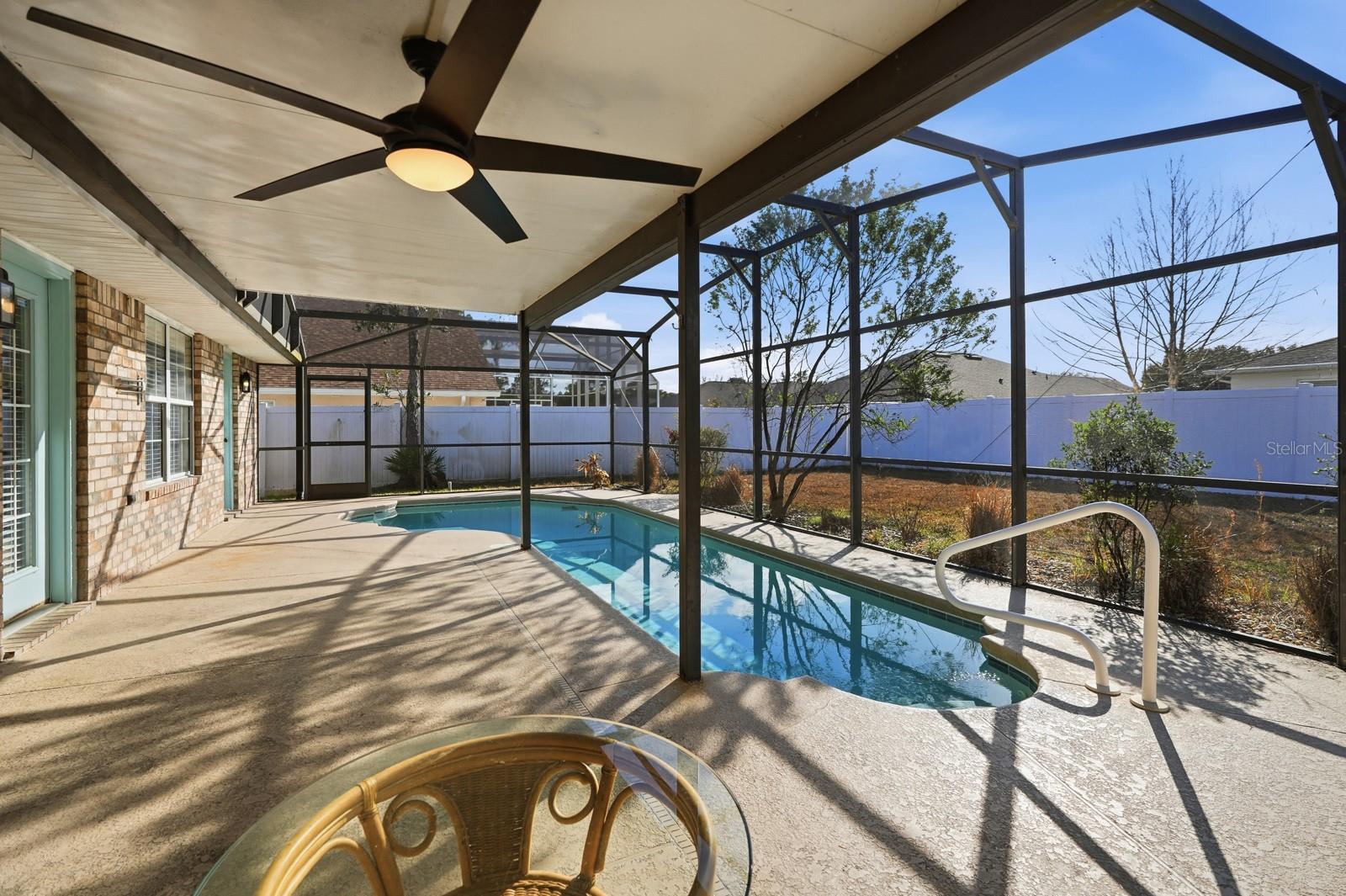 Listing photo id 31 for 14 Roxanne Lane