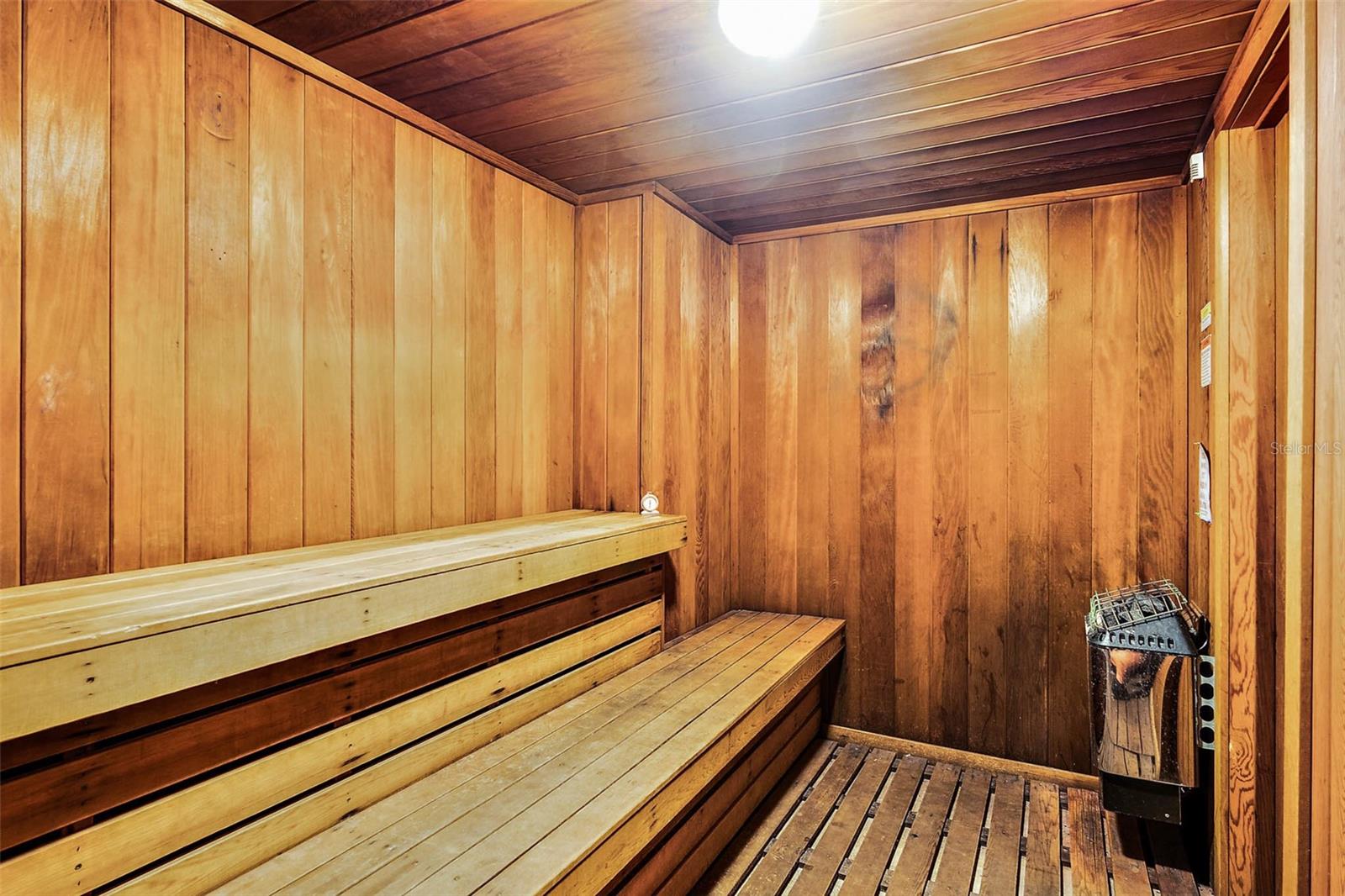 Image 26 of 30 For 3600 Ocean Shore Boulevard 812